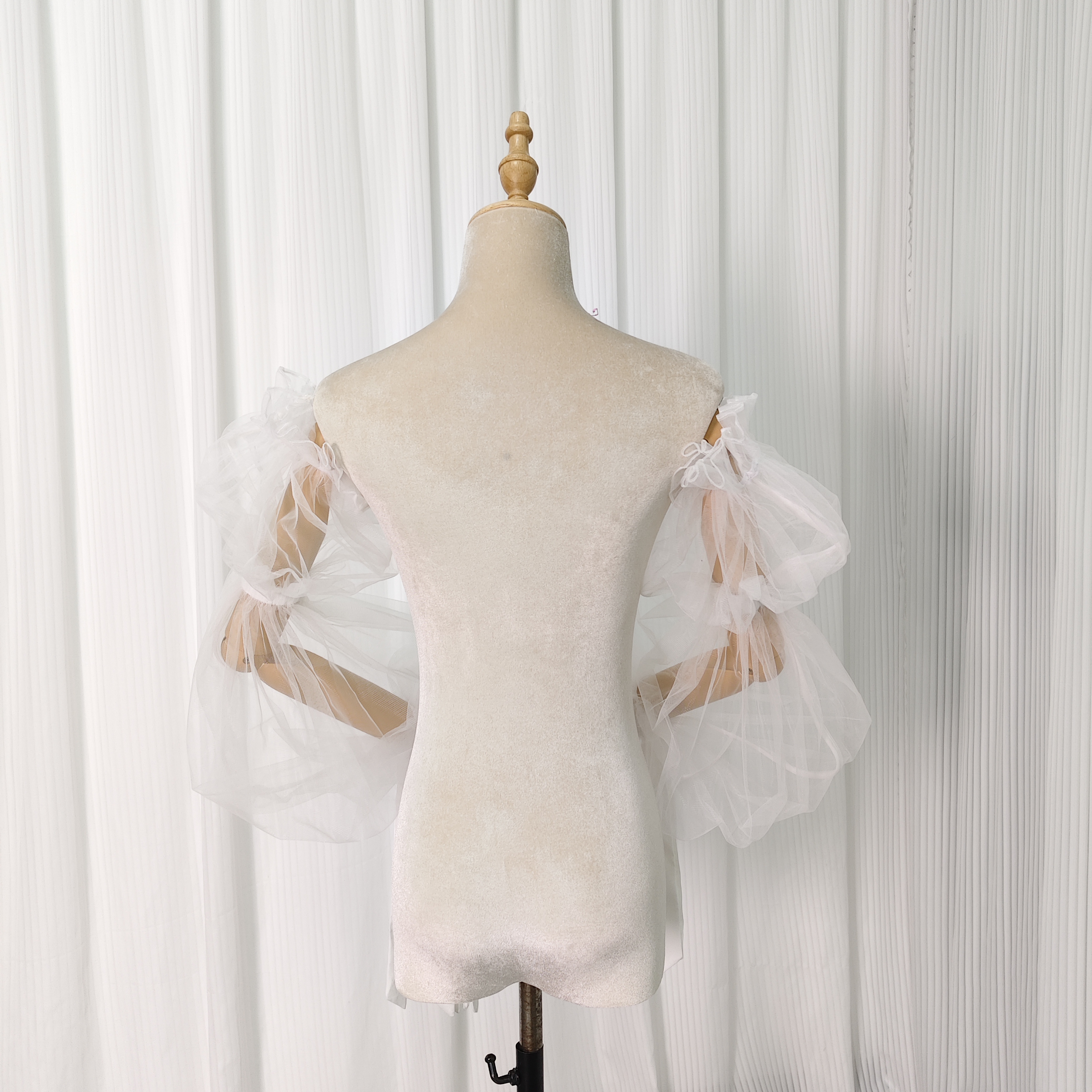 取り外し可能な付け袖 オフホワイト ストレッチ 結婚式 前撮り オーダーメイド可能