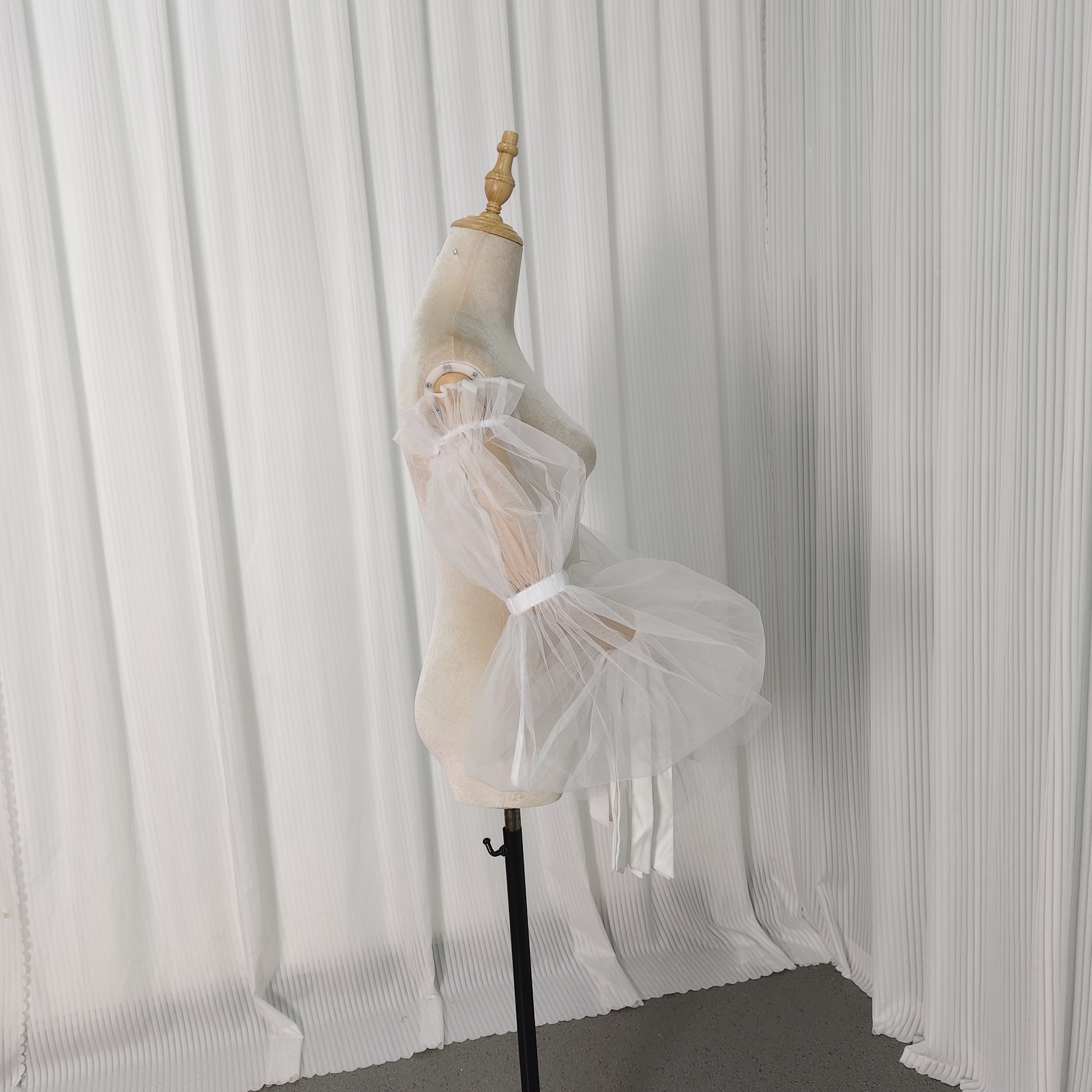 取り外し可能な付け袖 オフホワイト ストレッチ 結婚式 前撮り オーダーメイド可能