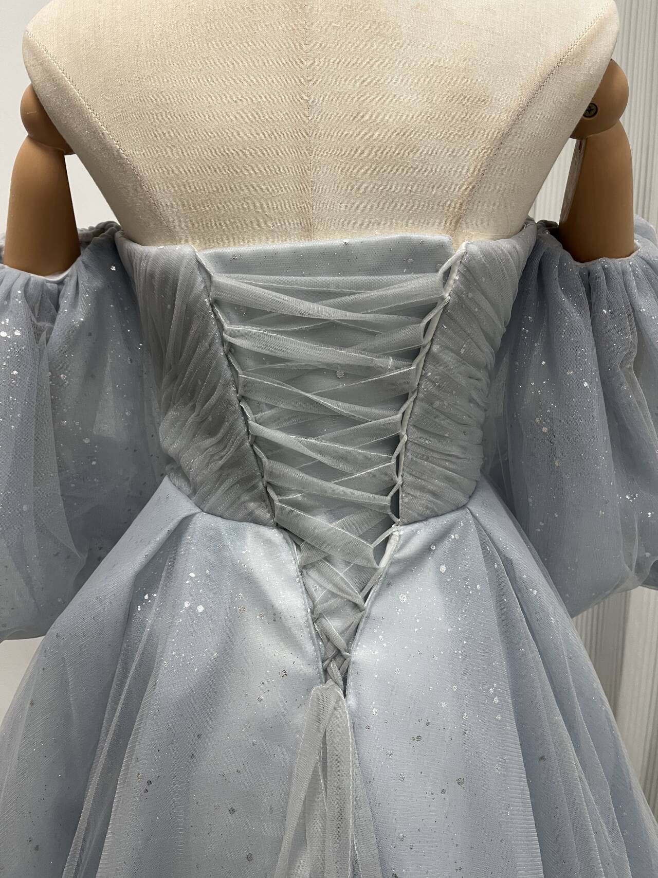 カラードレス ブルーグレー ベアトップ ソフトチュール 取り外しふわふわ袖 前撮り 結婚式