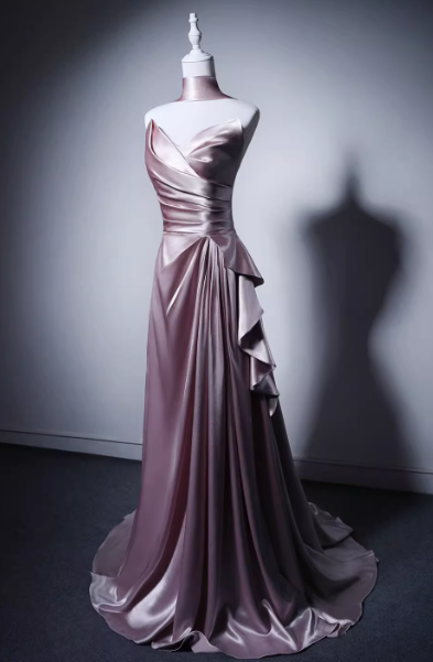 カラードレス ローズピンク ベアトップ 優雅なシルエット 光沢感 ラッフルフリル ミニトレーン 二次会