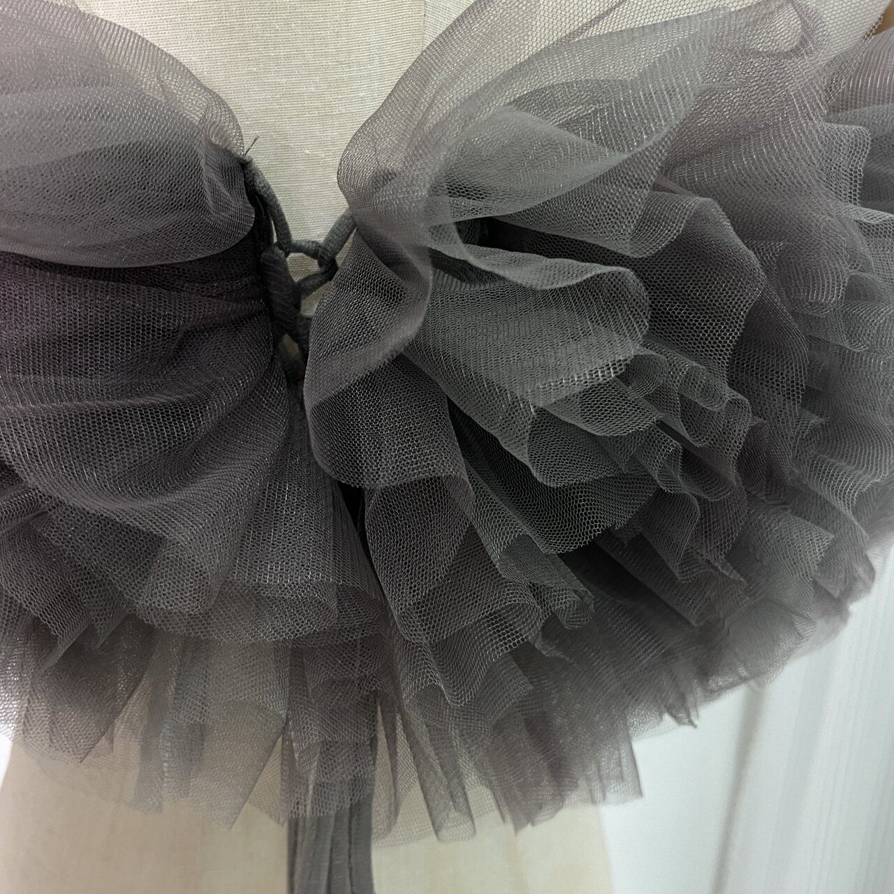 送料無料！ウエディングドレス グレー ２色ミックス オフショルダー カラードレス サイズ調整可能　ドレスアレンジ お色直し