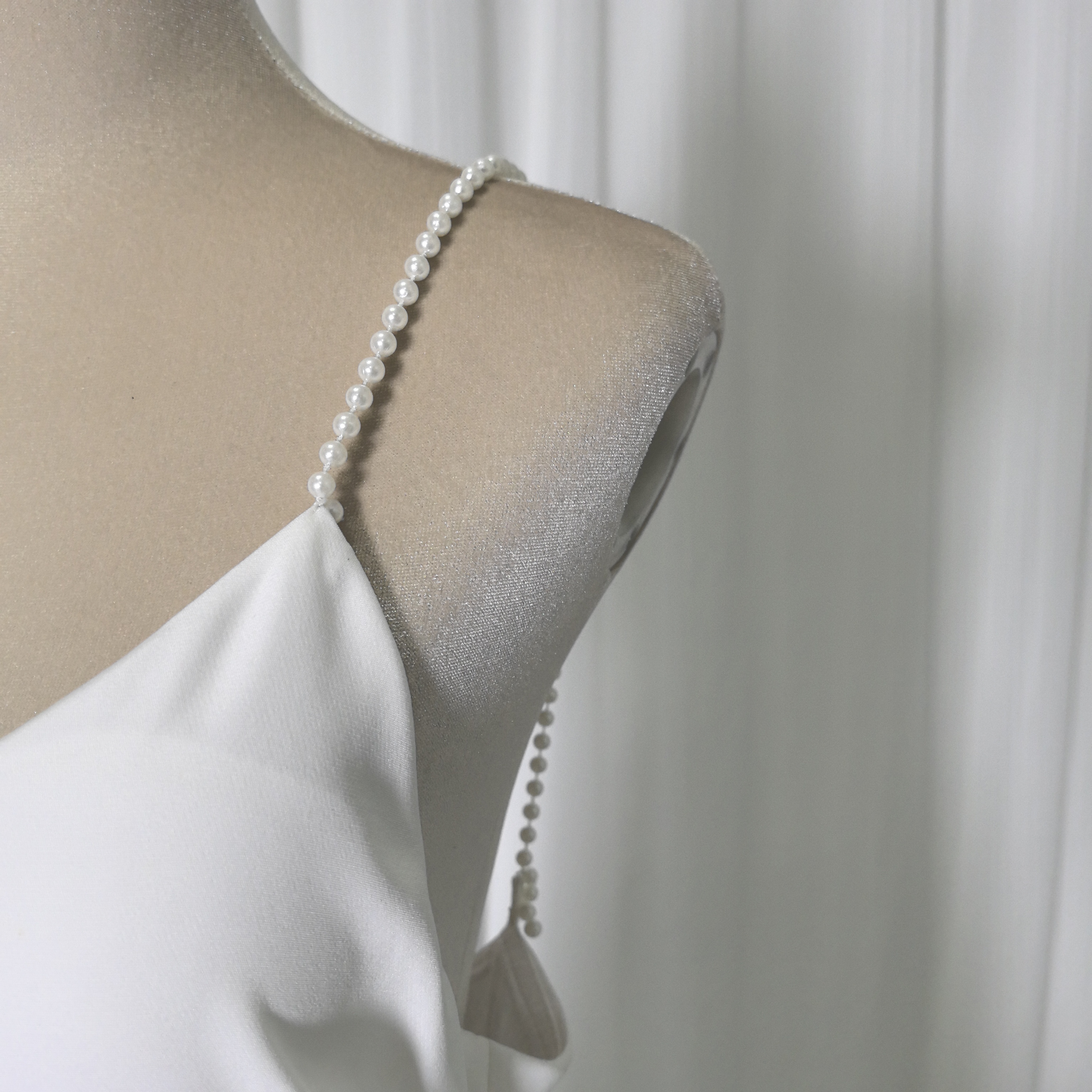 エレガント ウエディングドレス パール キャミソール スレンダーライン パーティードレス 背中見せ 前撮り