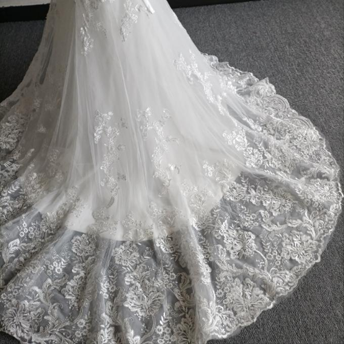 実例写真！2ways ウェディングドレス ベアトップ オーバースカート マーメイドライン 流れる透け花レース 花嫁 前撮り