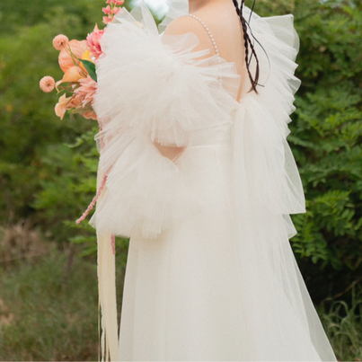 実例写真！2ways トップス+キャミソール 可愛い 前撮り ソフトチュール クレープ生地 ふわふわ 披露宴 前撮り