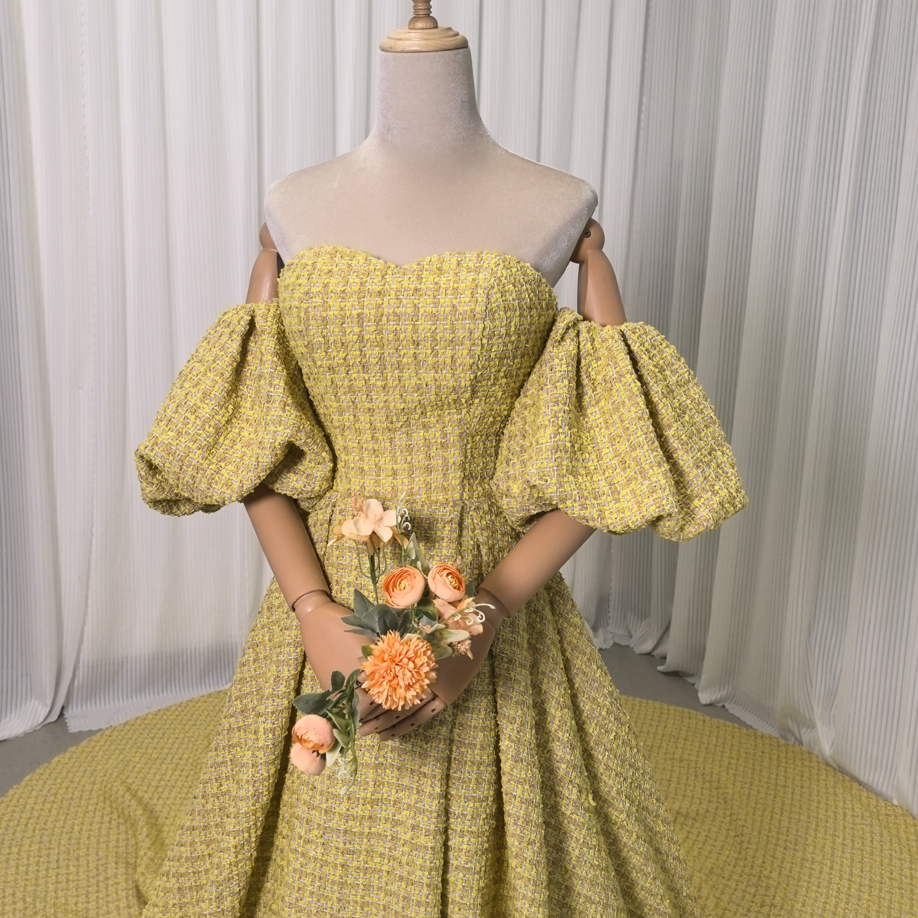 パーティードレス パフスリーブ イエロー ツイードドレス 編み上げ ロングトレーン 前撮り 二次会