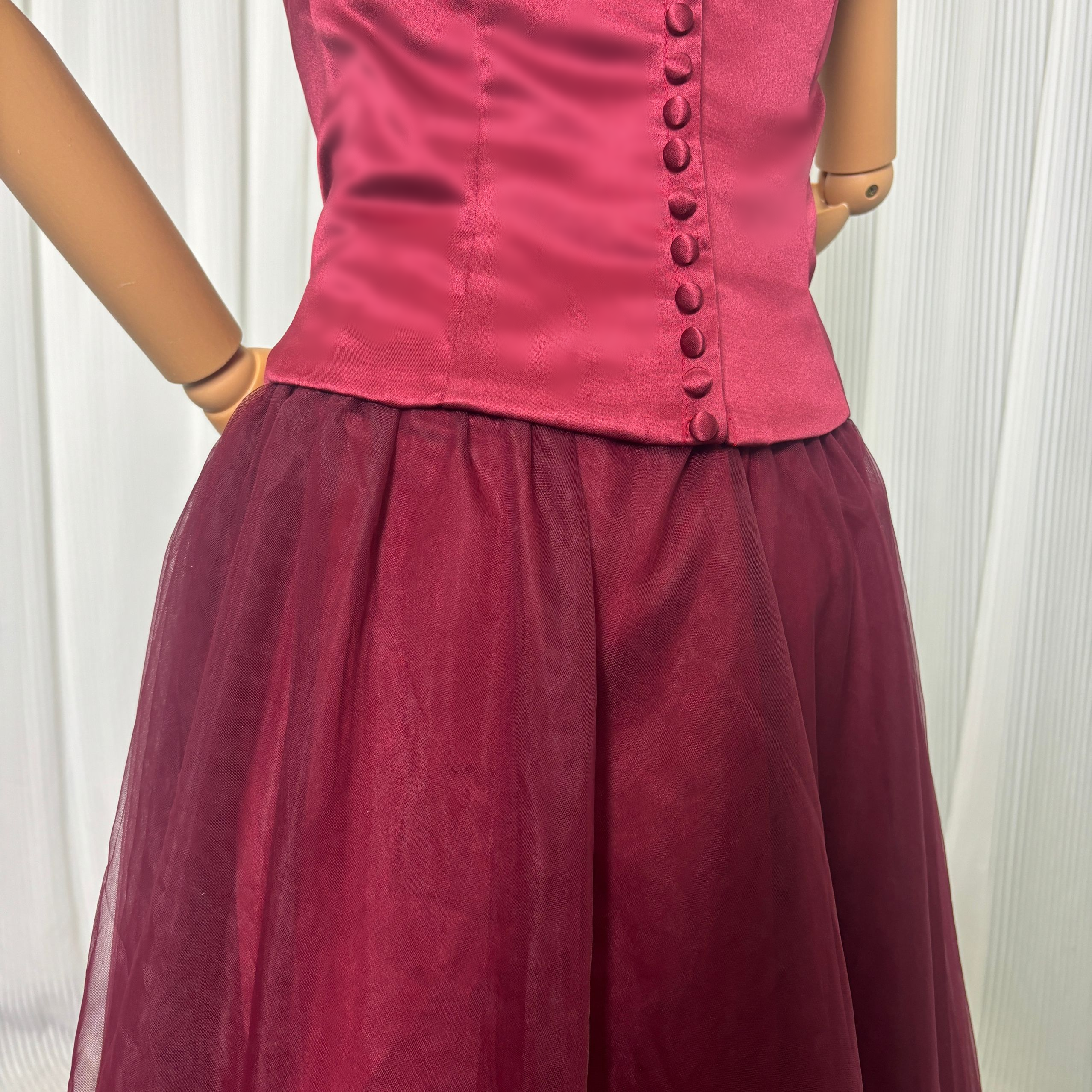 カラードレス ボルドー色 くるみボタン ツーピース ソフトチュール 床付く ふわふわ 前撮り 二次会