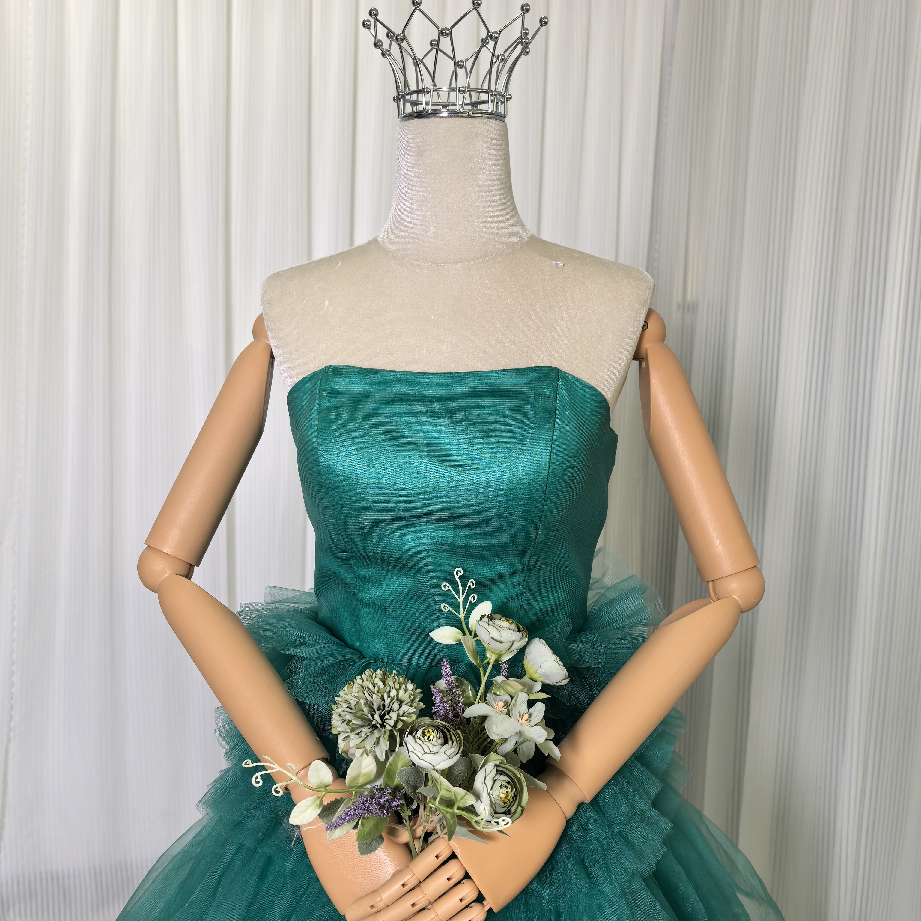 カラードレス ブルーグリーン ベアトップ 柔らかく重ねたチュールスカート 短トレー 前撮り 演奏会/音楽会