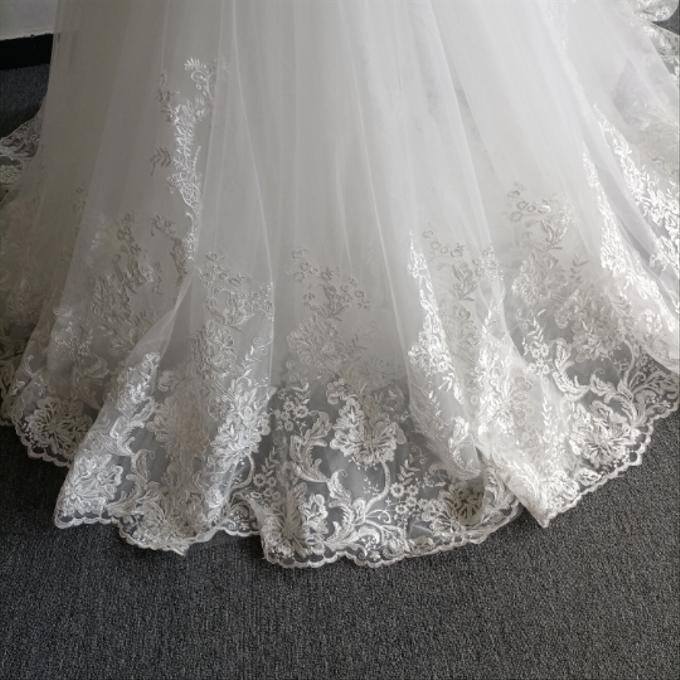 実例写真！2ways ウェディングドレス ベアトップ オーバースカート マーメイドライン 流れる透け花レース 花嫁 前撮り