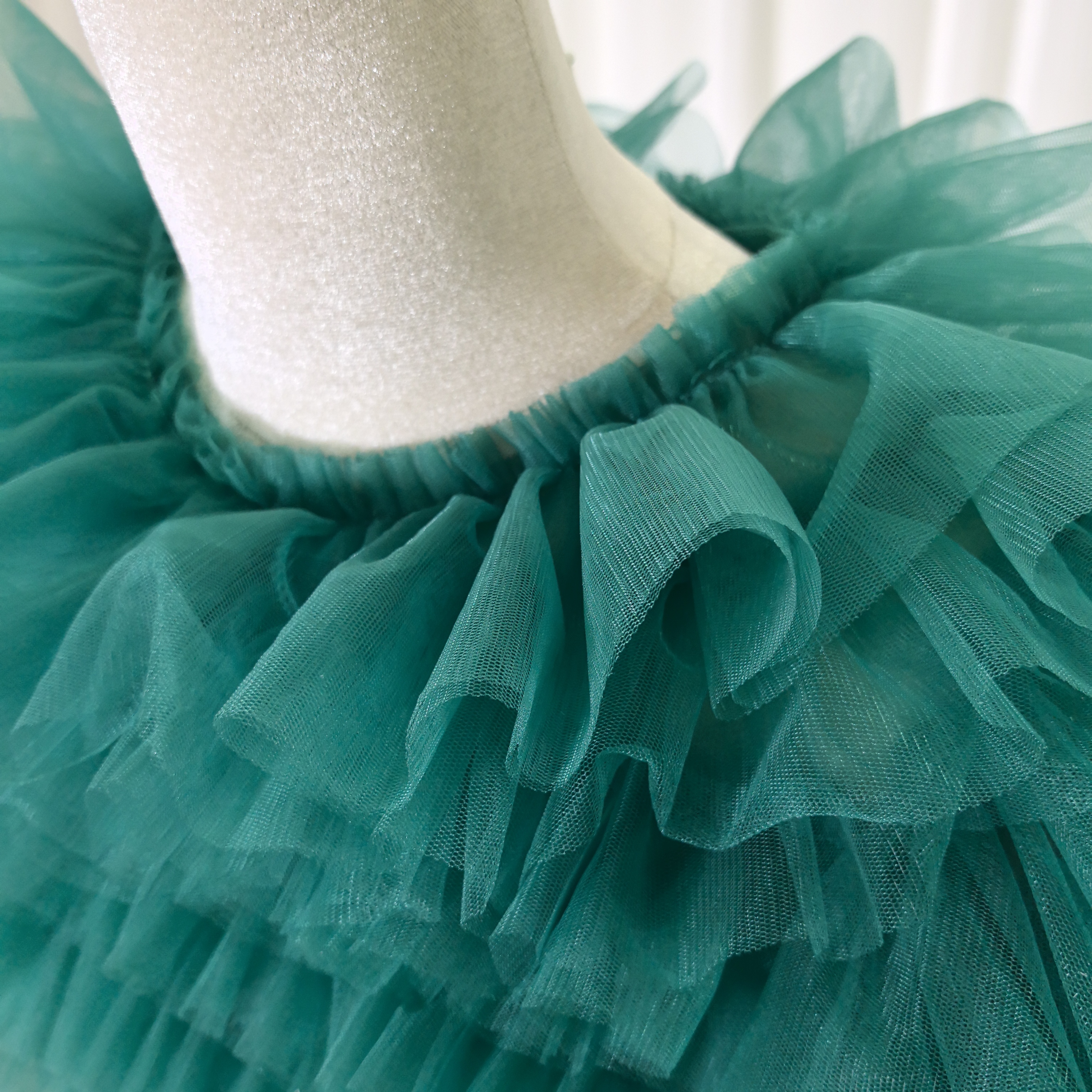 豪華！カラードレス+トップス ブルーグリーン 柔らかく重ねたチュールスカート 短トレー 前撮り 演奏会/音楽会