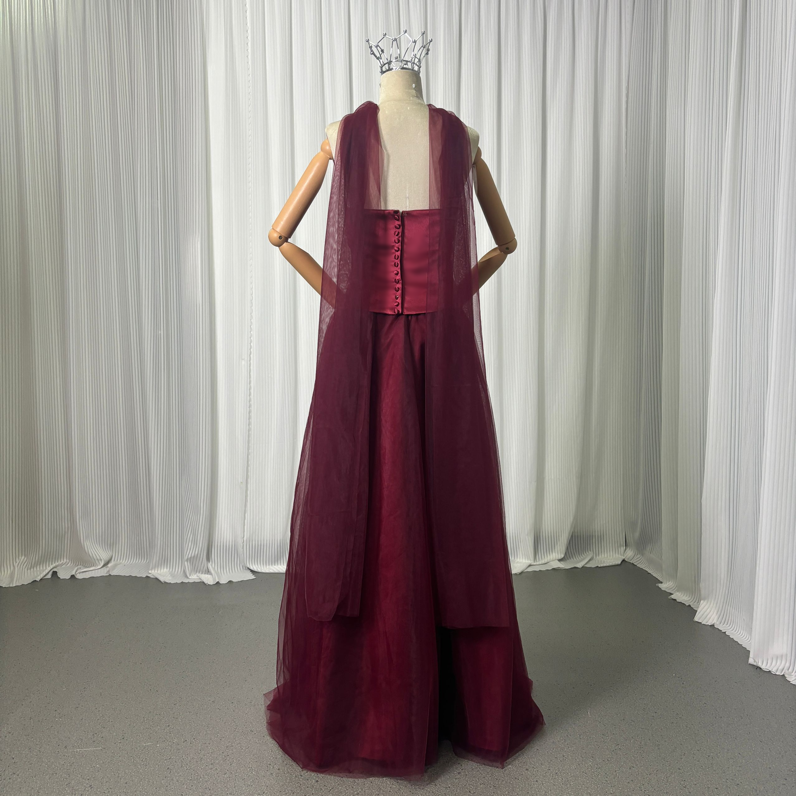 カラードレス ボルドー色 くるみボタン ツーピース ソフトチュール 床付く ふわふわ 前撮り 二次会