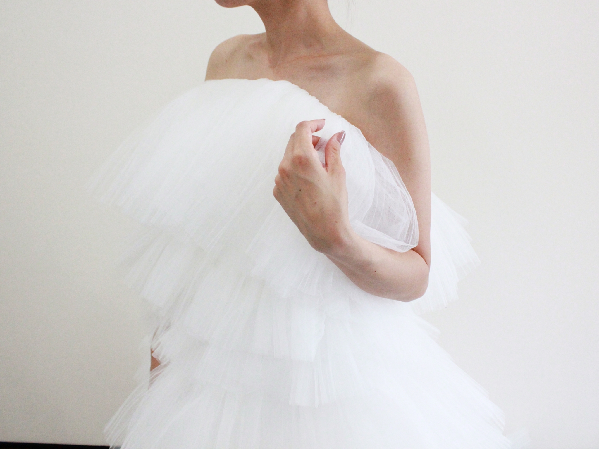 エレガント ウエディングドレス ベアトップ プリーツドレス プリンセスライン 花嫁 前撮り