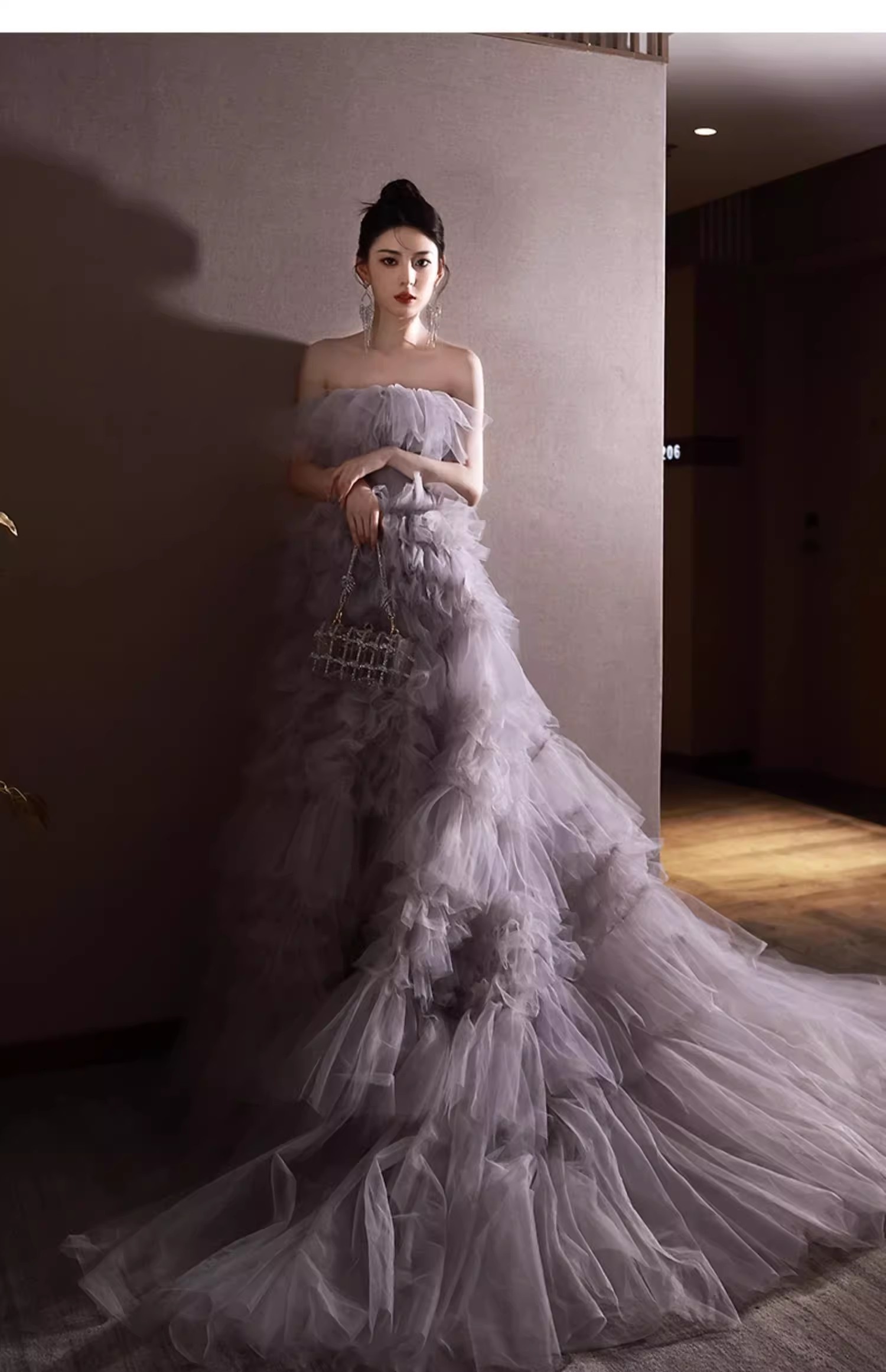 サテン ベアトップ Aラインドレス（W320） ドレスプロダクション ベア