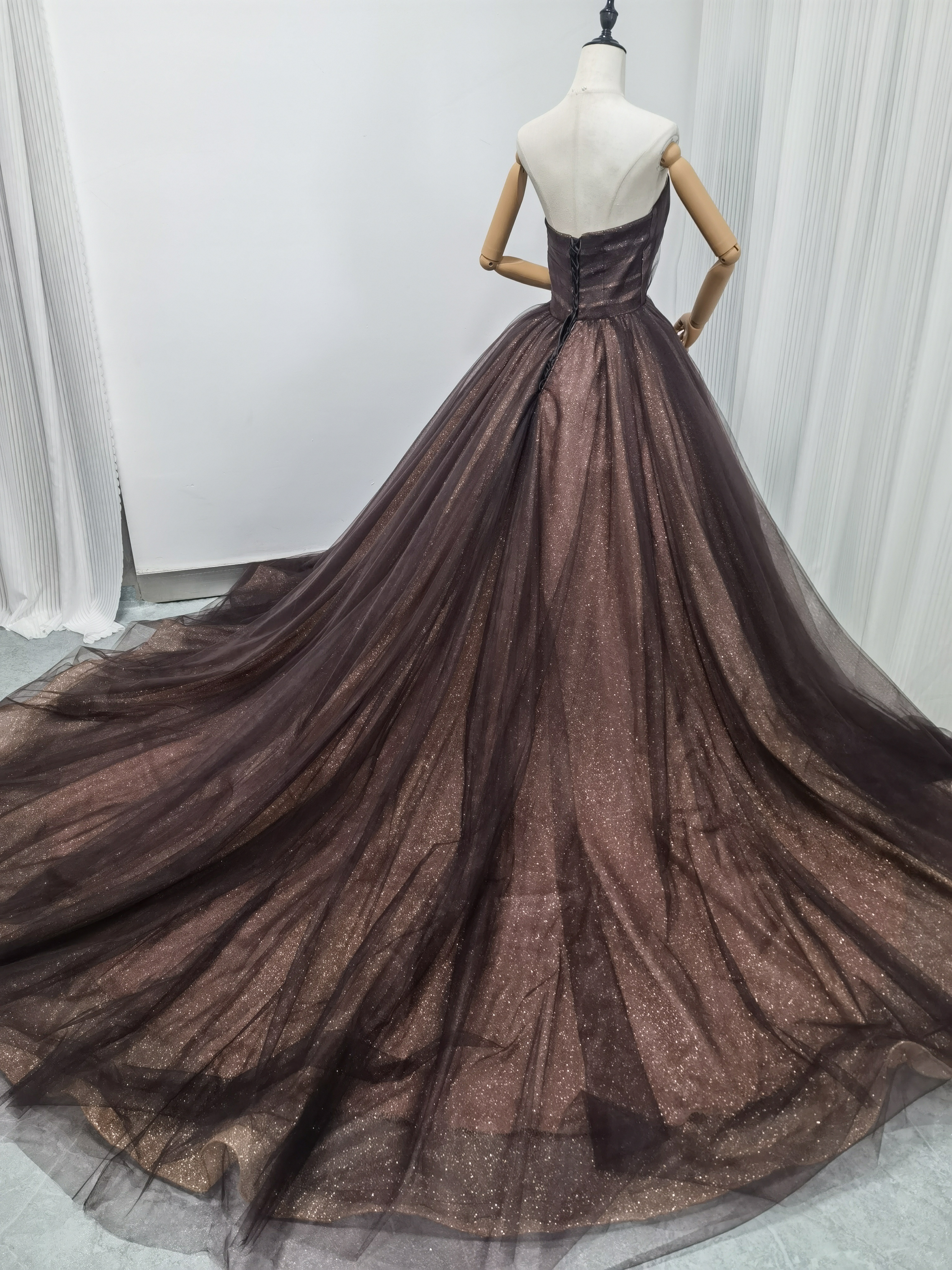 カラードレス ブラウン ベアトップ キラキラチュール 大人っぽい 披露宴