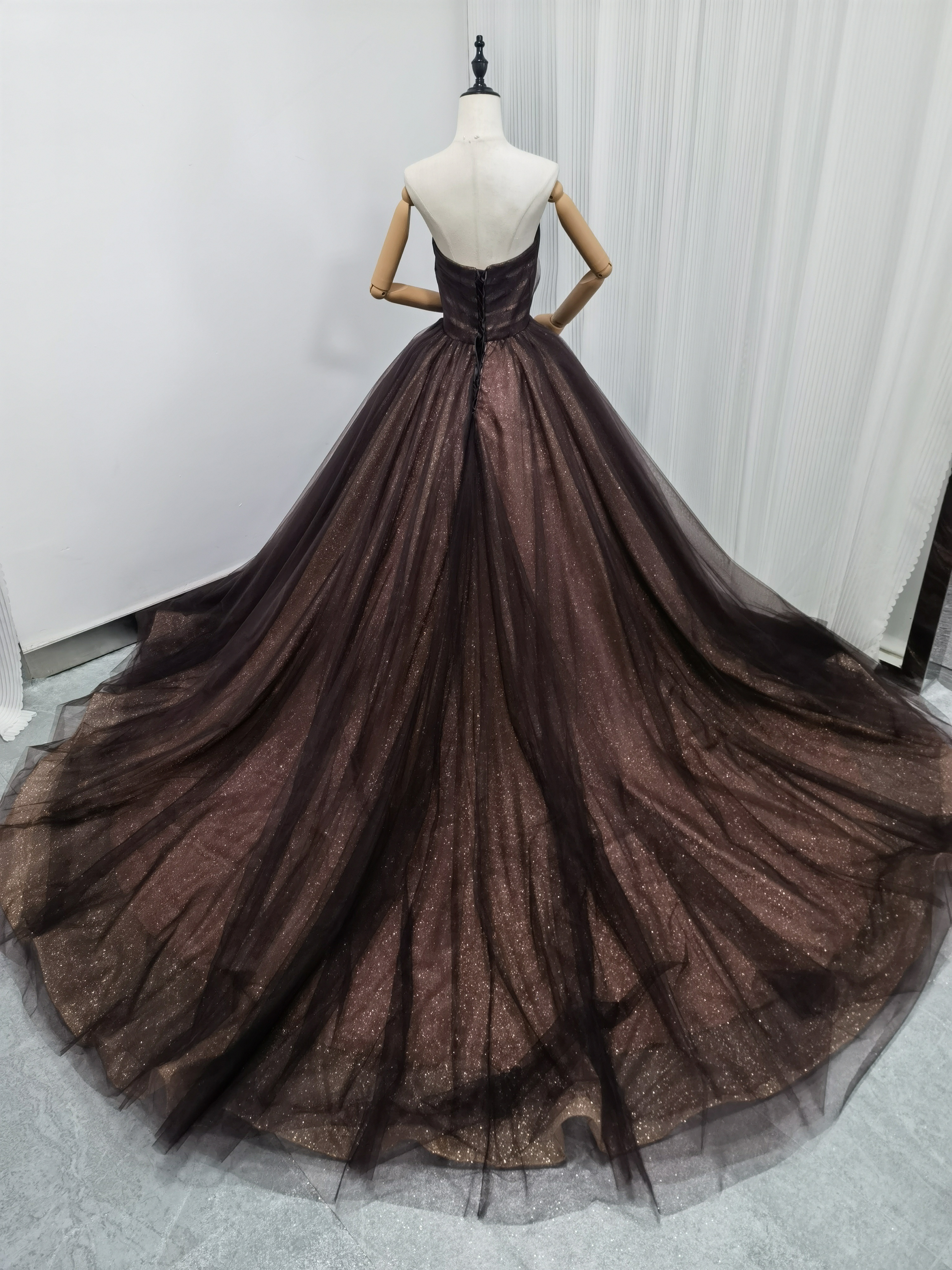 カラードレス ブラウン ベアトップ キラキラチュール 大人っぽい 披露宴