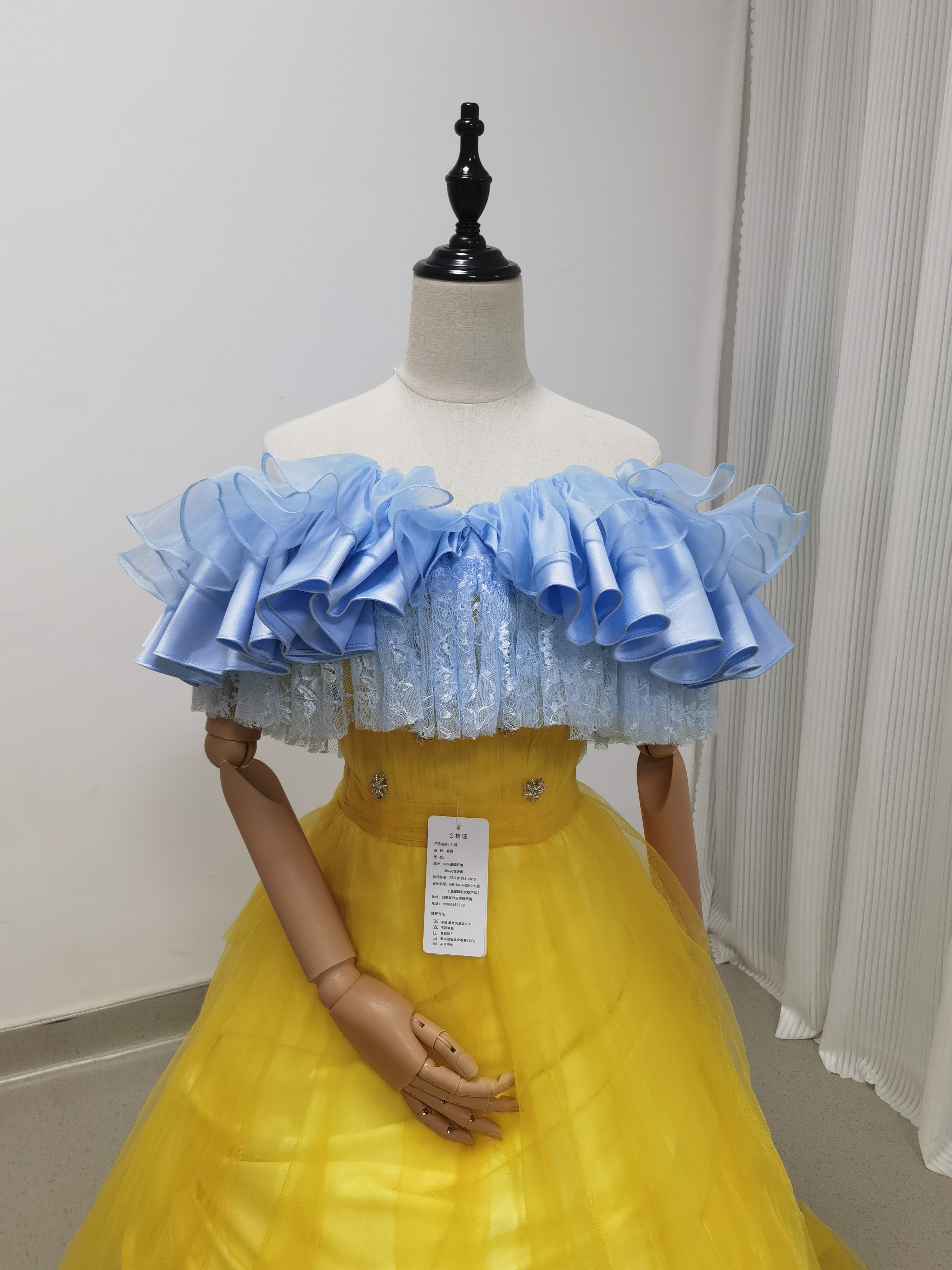 オフショルダー 取り外し ブルー 流れる透け花レース 編み上げ フランス風