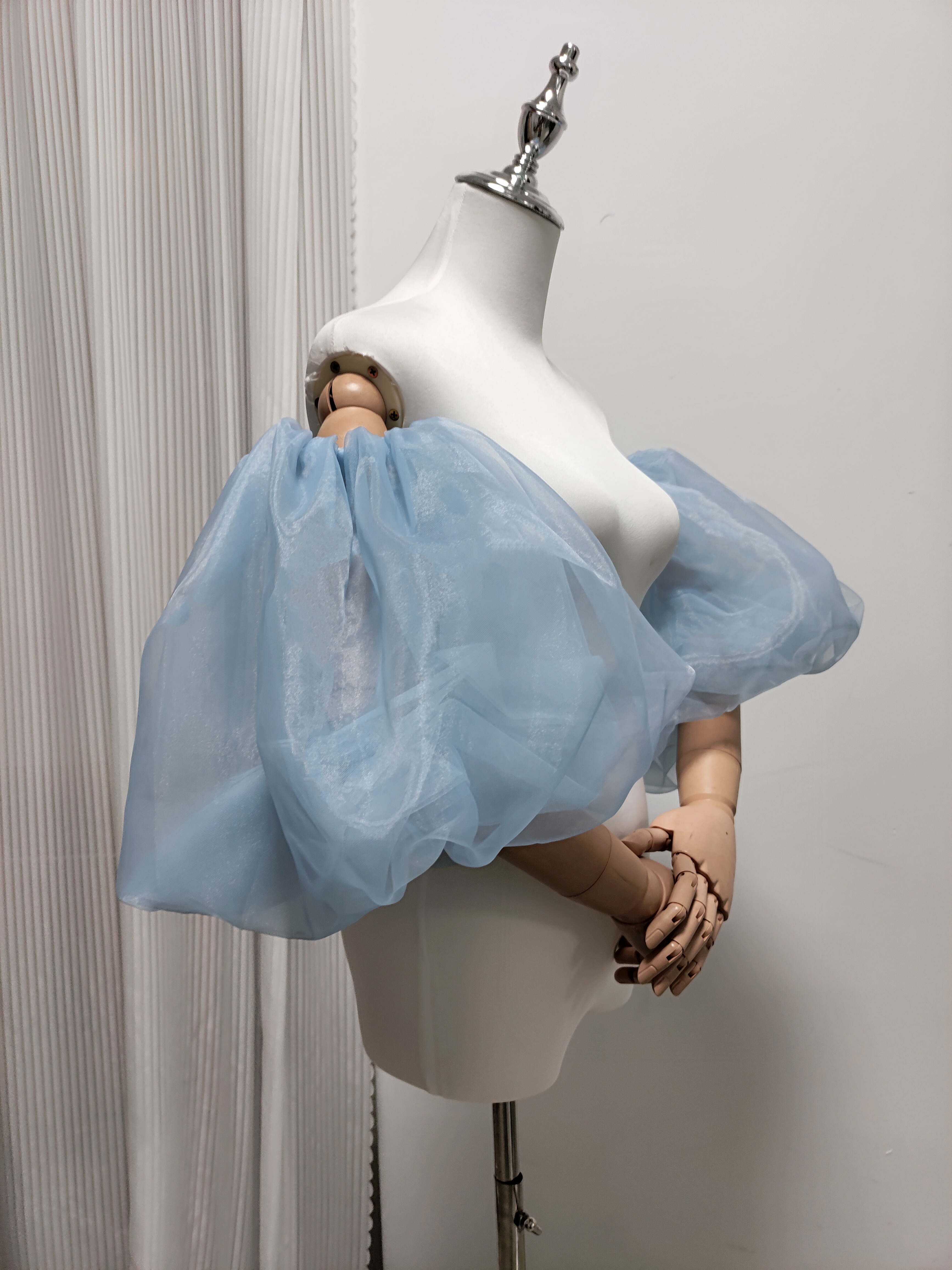可愛い パフスリーブ 取り外し袖 爽やかで優しいブルー ストレッチ 前撮り