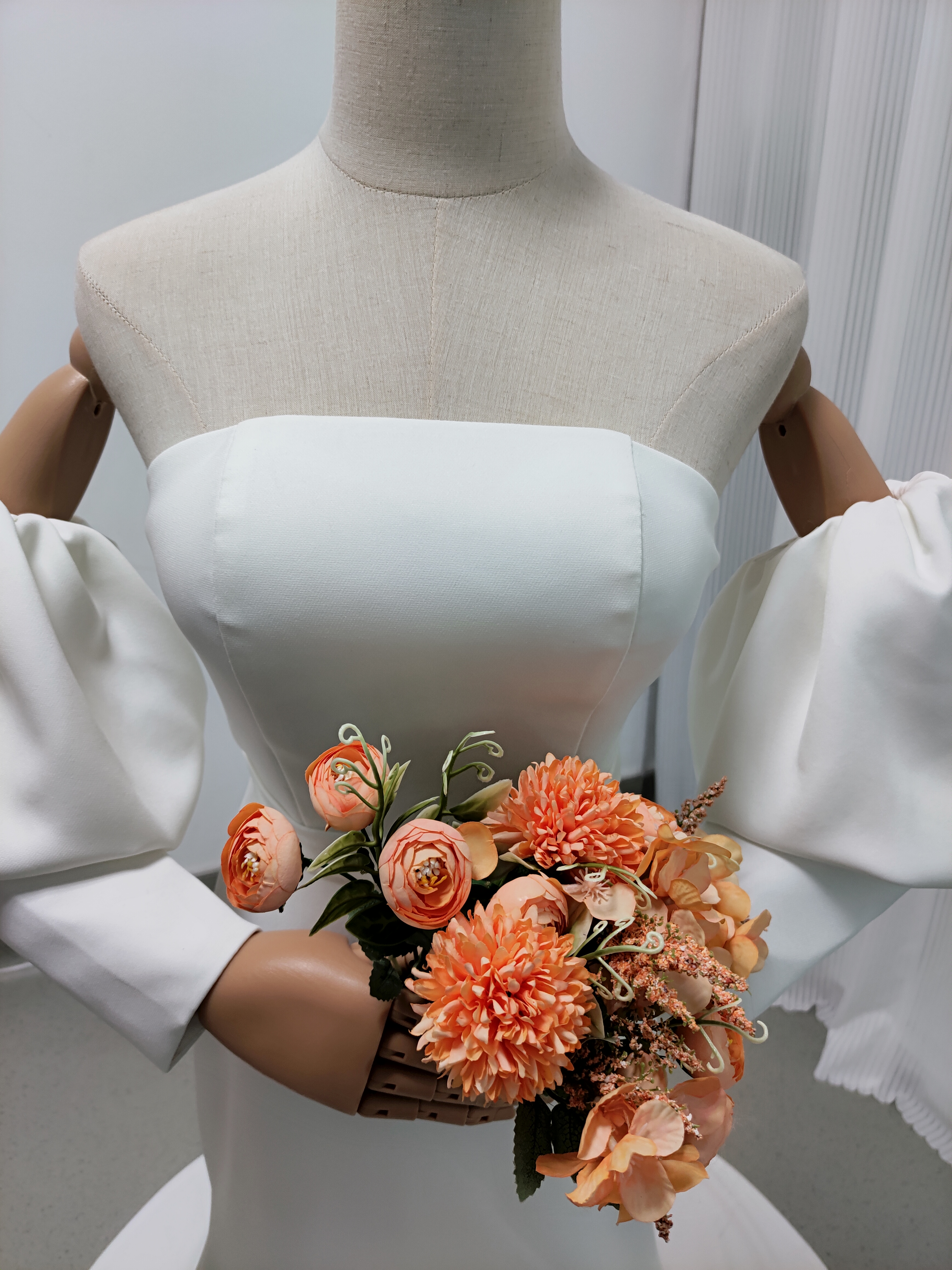 パーティードレス ベアトップ パフスリーブ ファスナー クレープ生地 スレンダーライン 二次会/前撮り