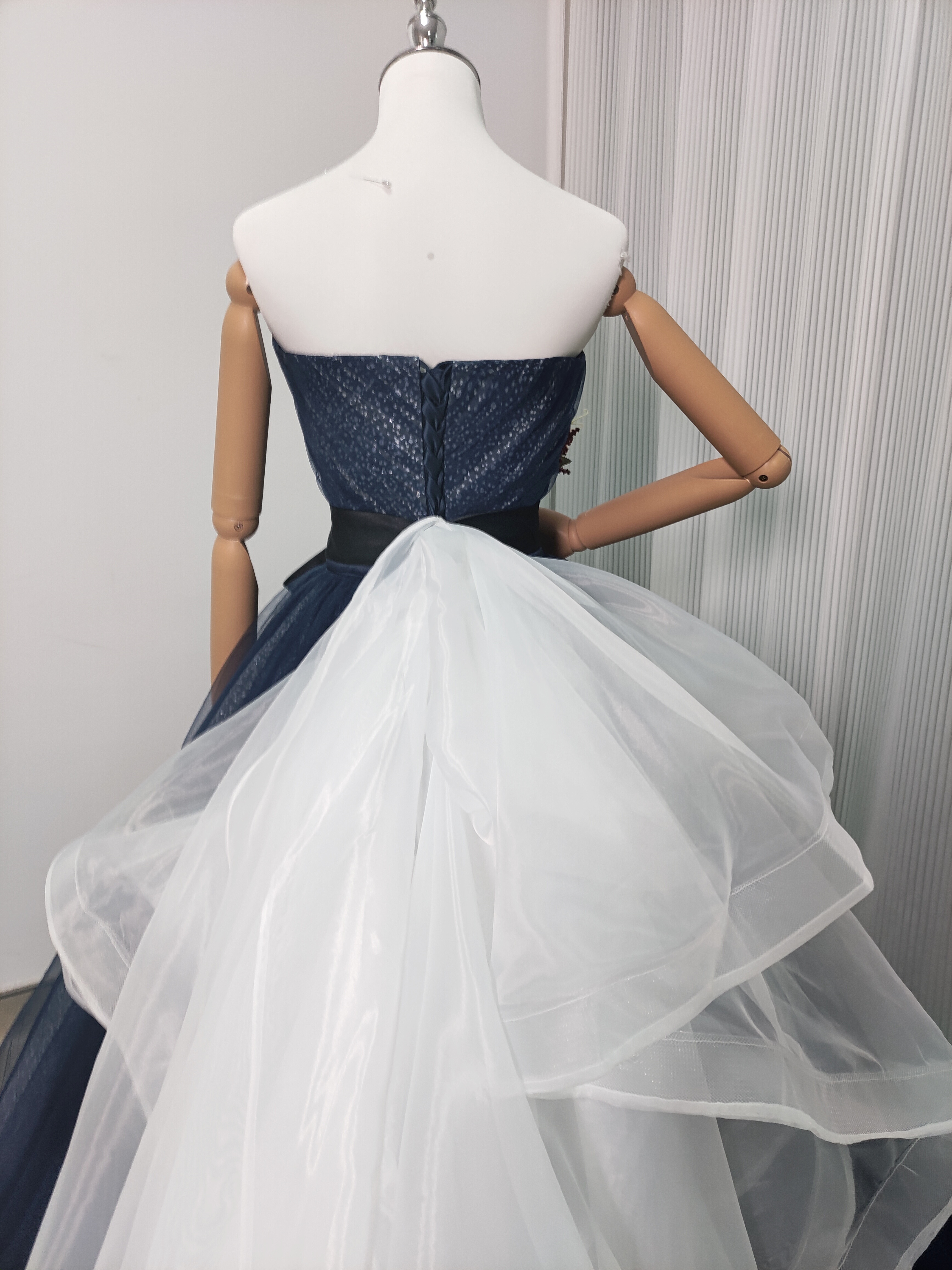 豪華！カラードレス ネイビー キラキラグリッターチュール 豪華なバックリボン ツーピース デザイン感 結婚式