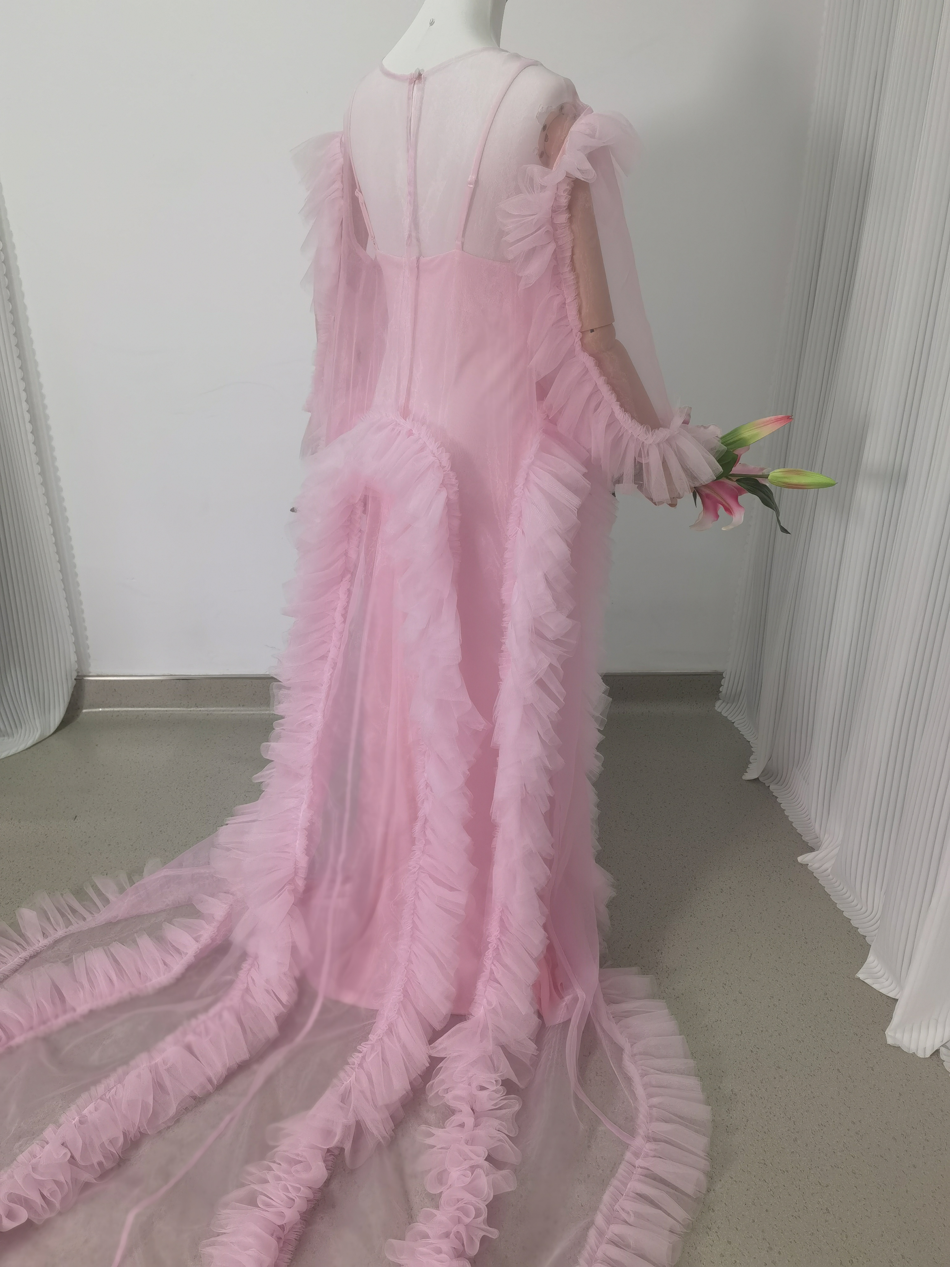  2ways ピンク オーバードレス+キャミソール ラッフルフリル 妊婦 前撮り デザイン感