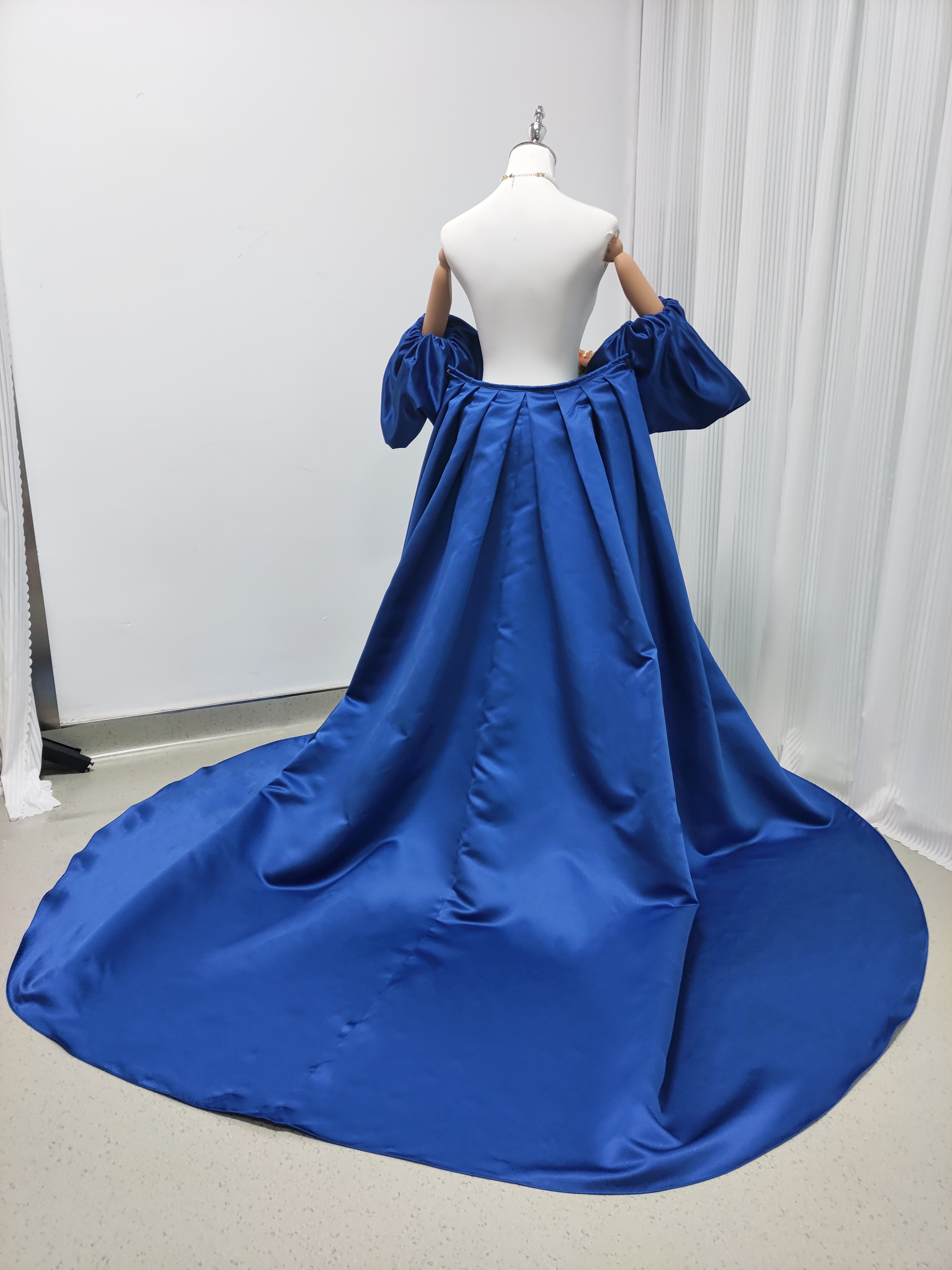 エレガント マント パフスリーブ ジュエルブルー デザイン感 ブライダル 前撮り