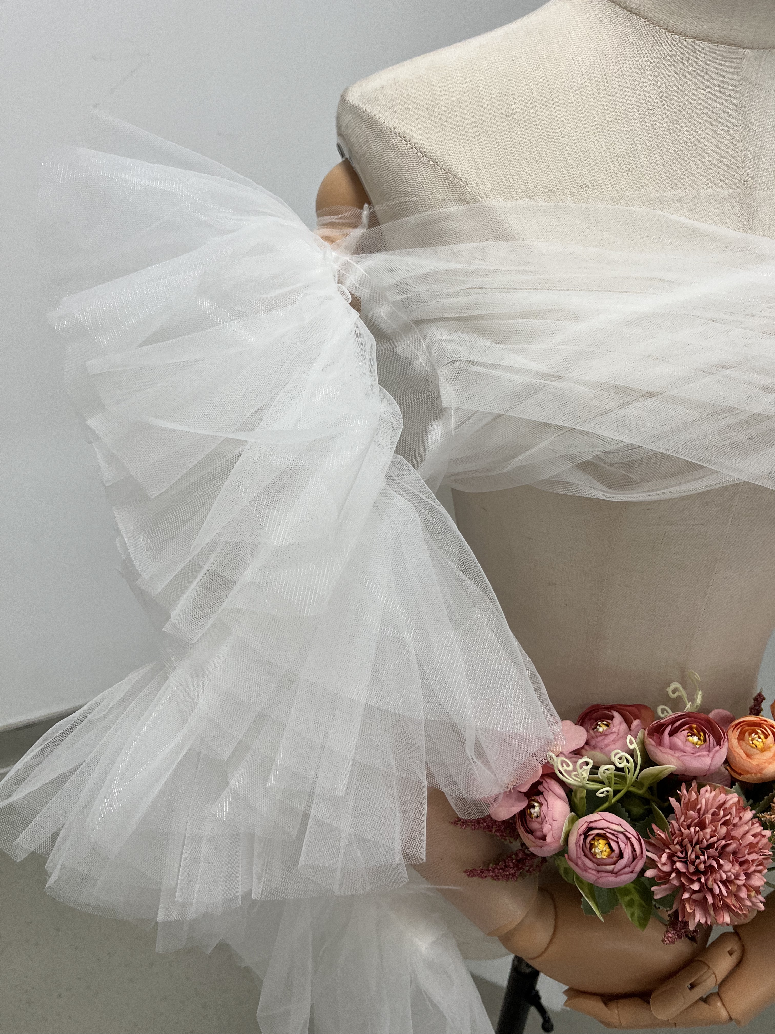 人気上昇！ドレスアレンジ用トップス ボレロ ソフトチュールポンチョ ロングトレーン 花嫁 お色直し