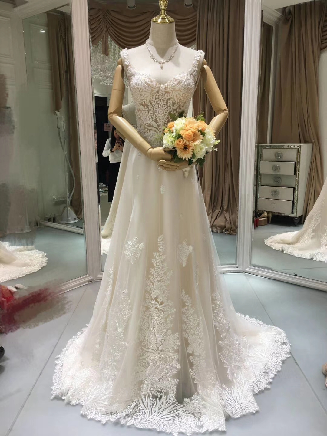 ウェディングドレス サイズオーダー無料 オーダードレス ウエディング マーメイドライン 人間らしく WEDDING DRESS 披露宴 演奏会