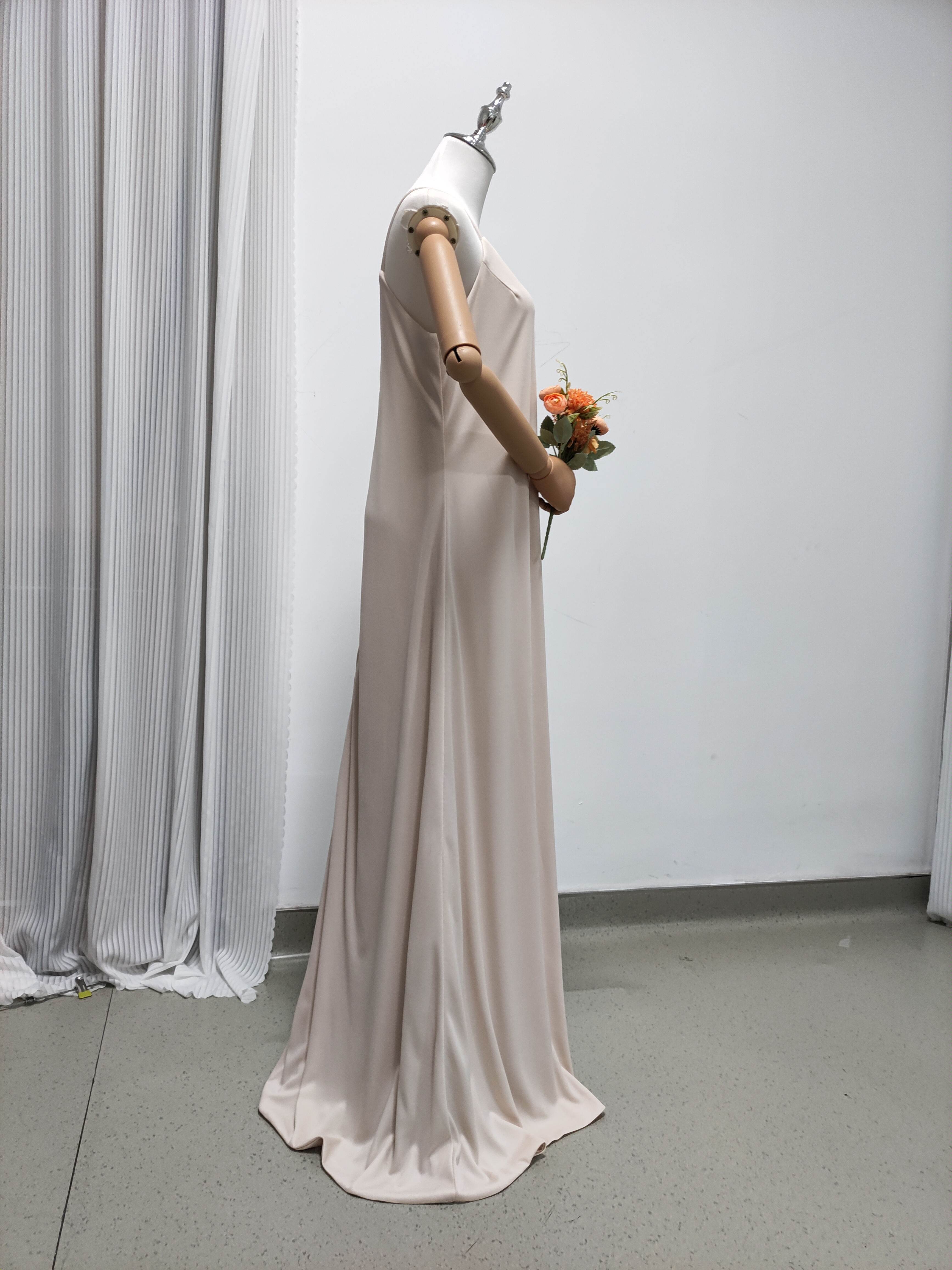 キャミソール カーキ色 カラードレス 背中見せ ロング ファスナー 妊婦 二次会