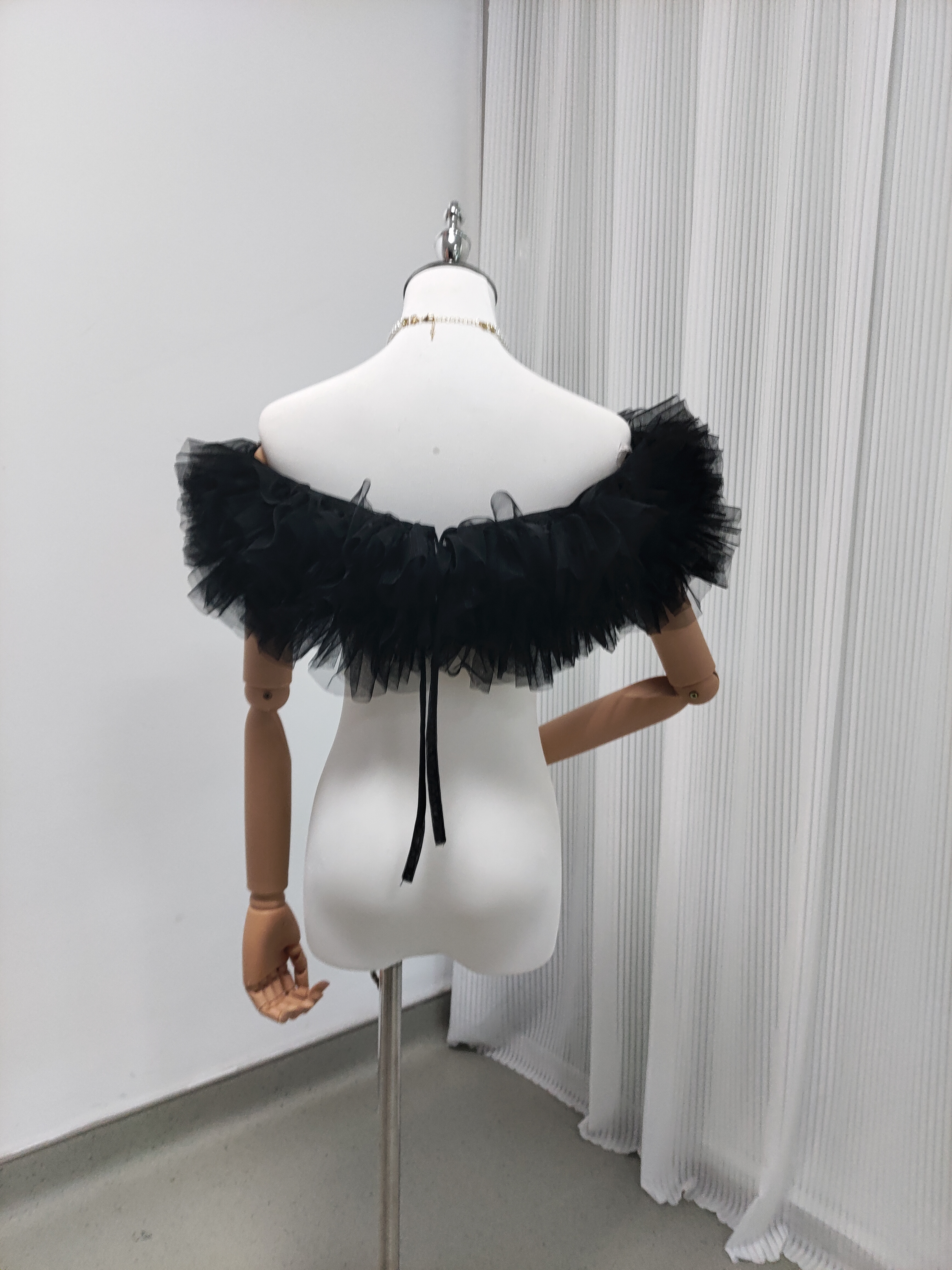 オフショルダー 取り外し ブラック ストレッチ ソフトチュール 可愛い 花嫁/前撮り