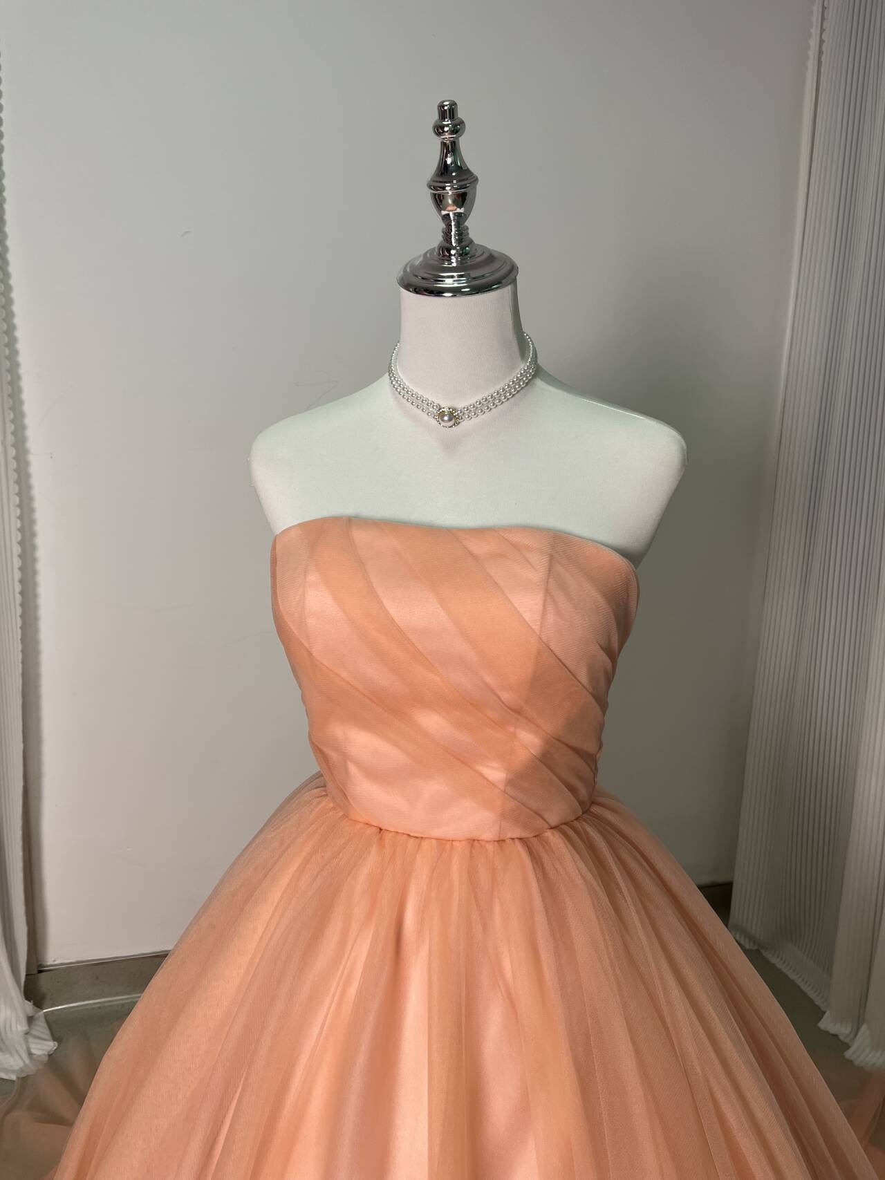 カラードレス 薄ピンク ベアトップ プリンセスライン 編み上げ 披露宴/前撮り