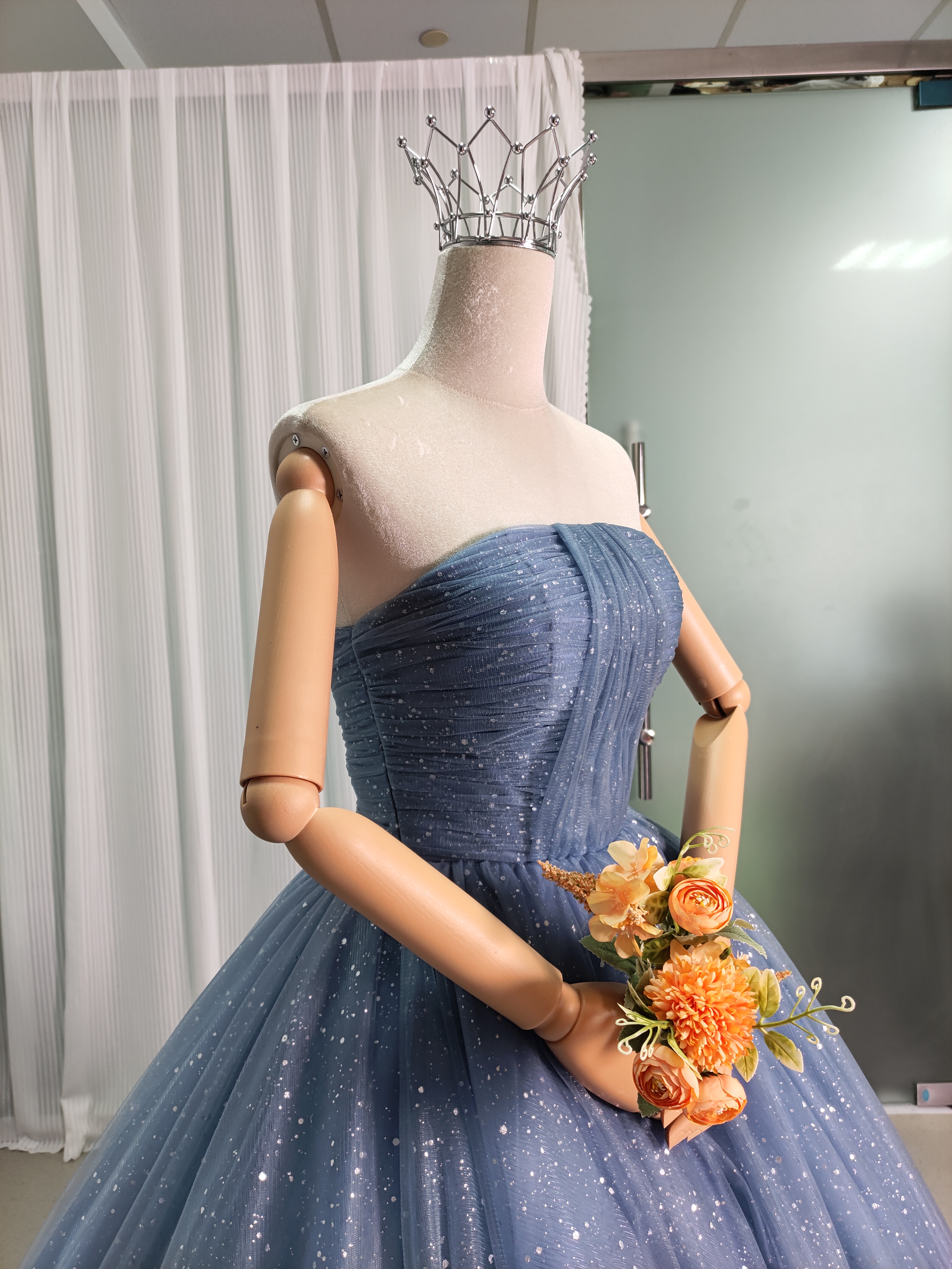 パーティードレス ブルー キラキラグリッターチュール ベアトップ プリンセスライン 編み上げ