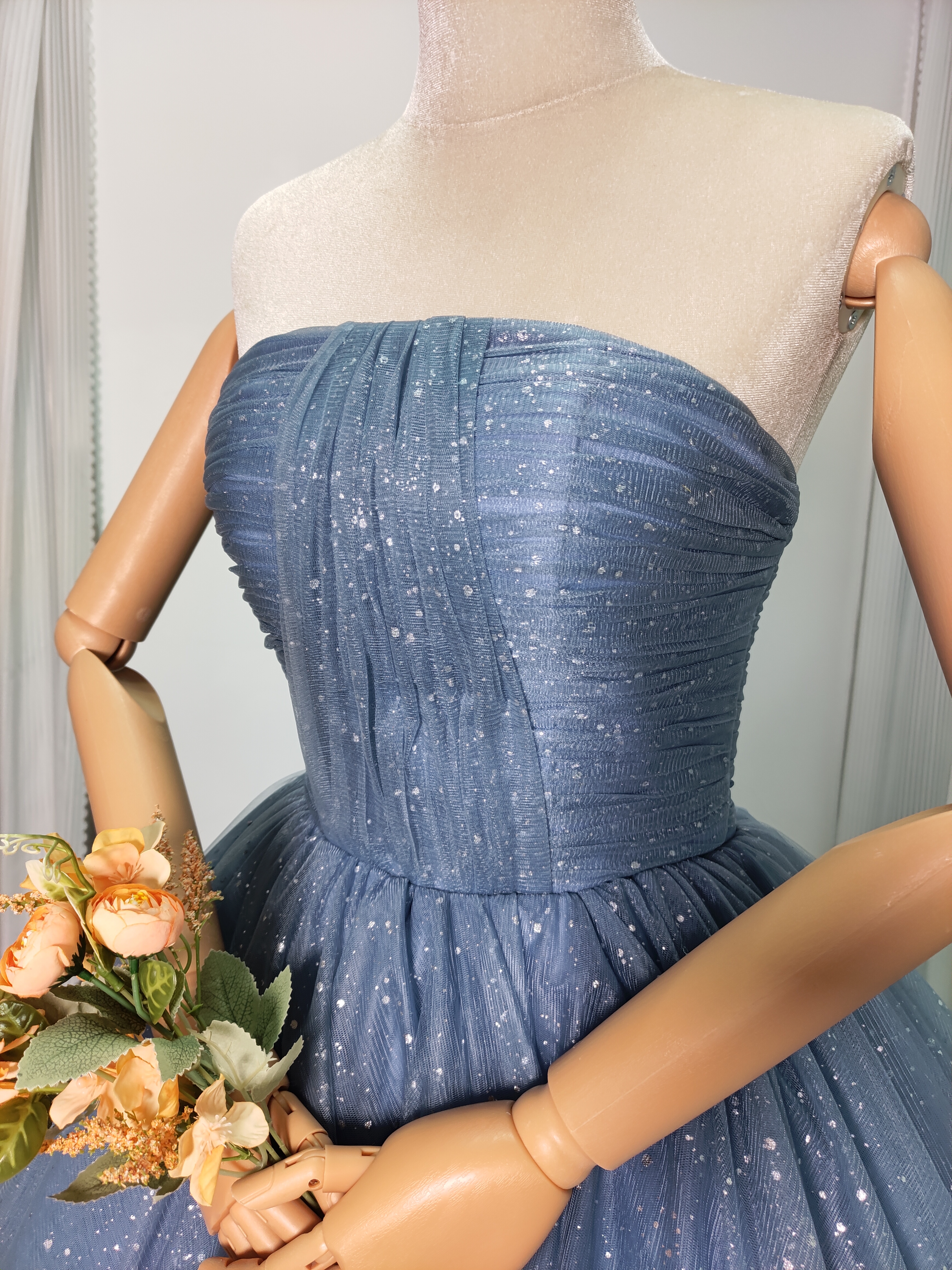 パーティードレス ブルー キラキラグリッターチュール ベアトップ プリンセスライン 編み上げ