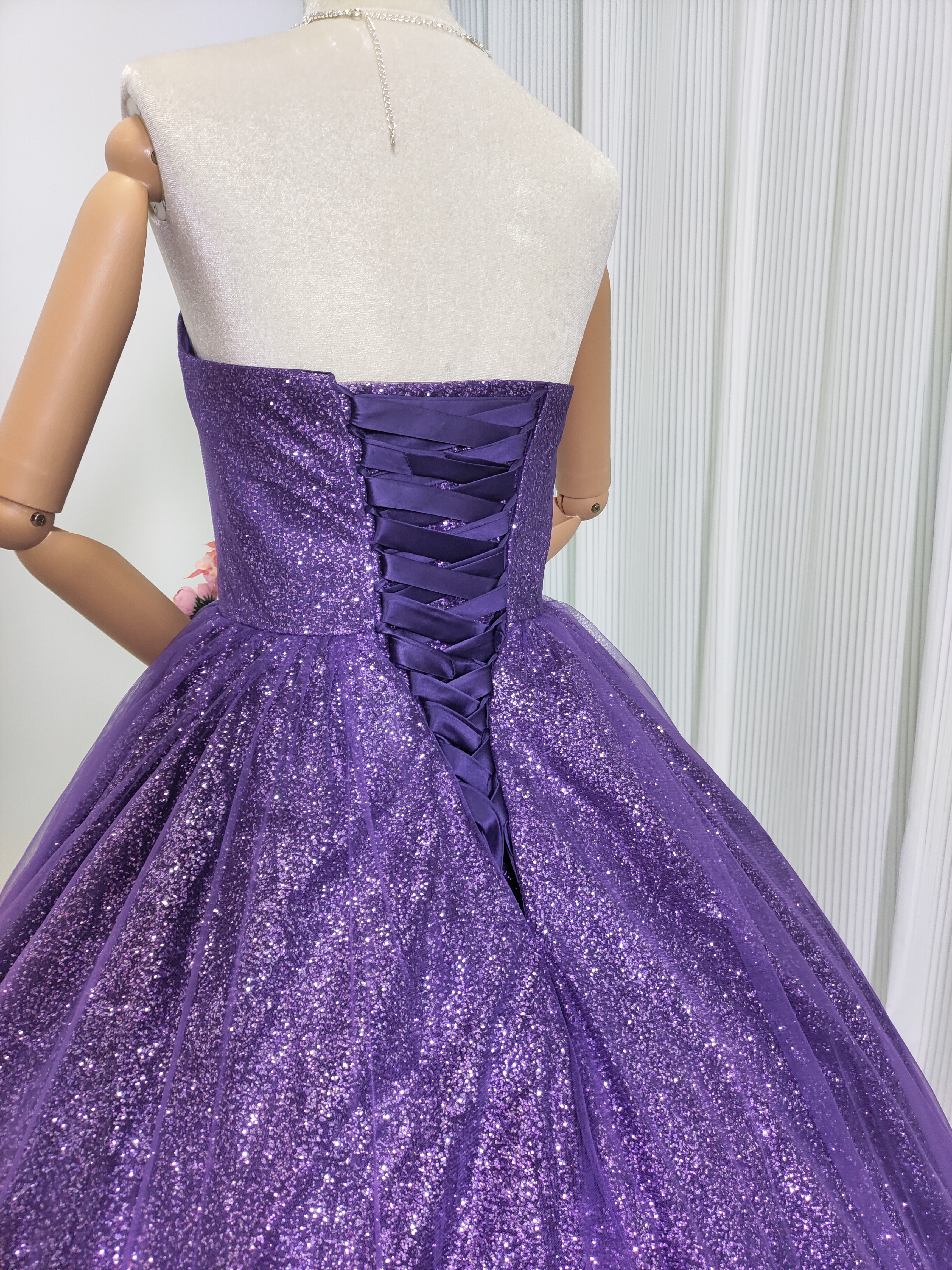 カラードレス パープル ベアトップ キラキラグリッターチュール 編み上げ 披露宴 前撮り
