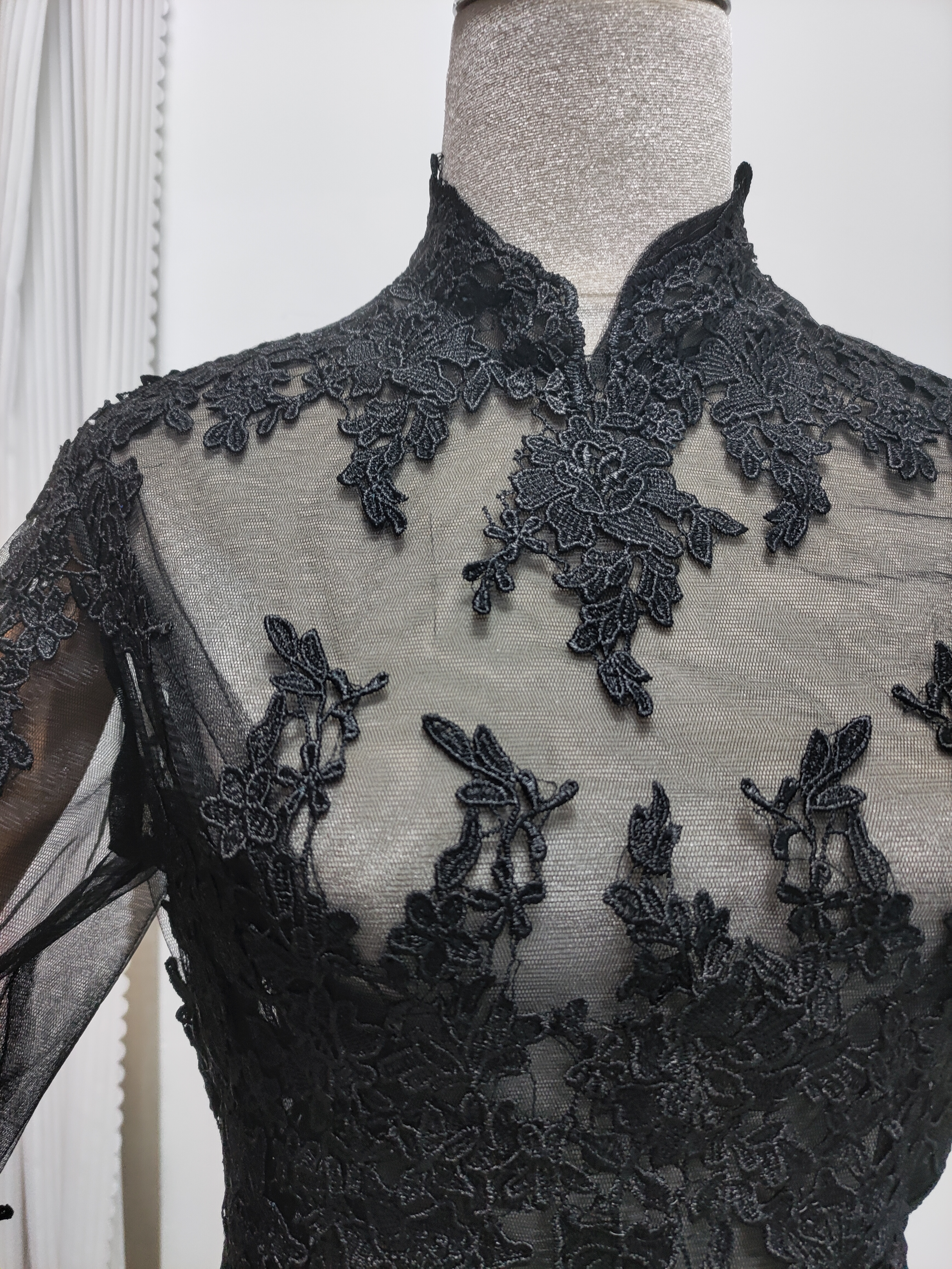 ボレロ ハイネック ブラック くるみボタン ロングスリーブ エレガント ブライダル 結婚式