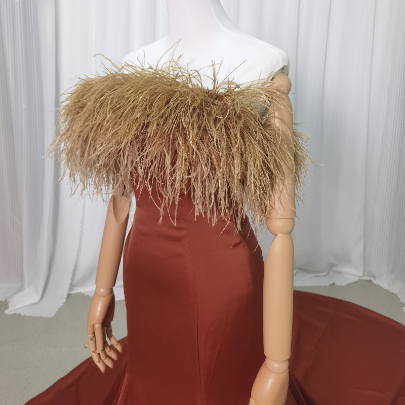 秋色テラコッタマーメイドドレス　レンガ　ふわふわオーストリッチフェザーオフショルダー　ブラウン カラードレス 二次会ドレス 前撮りドレス ウェディングドレス