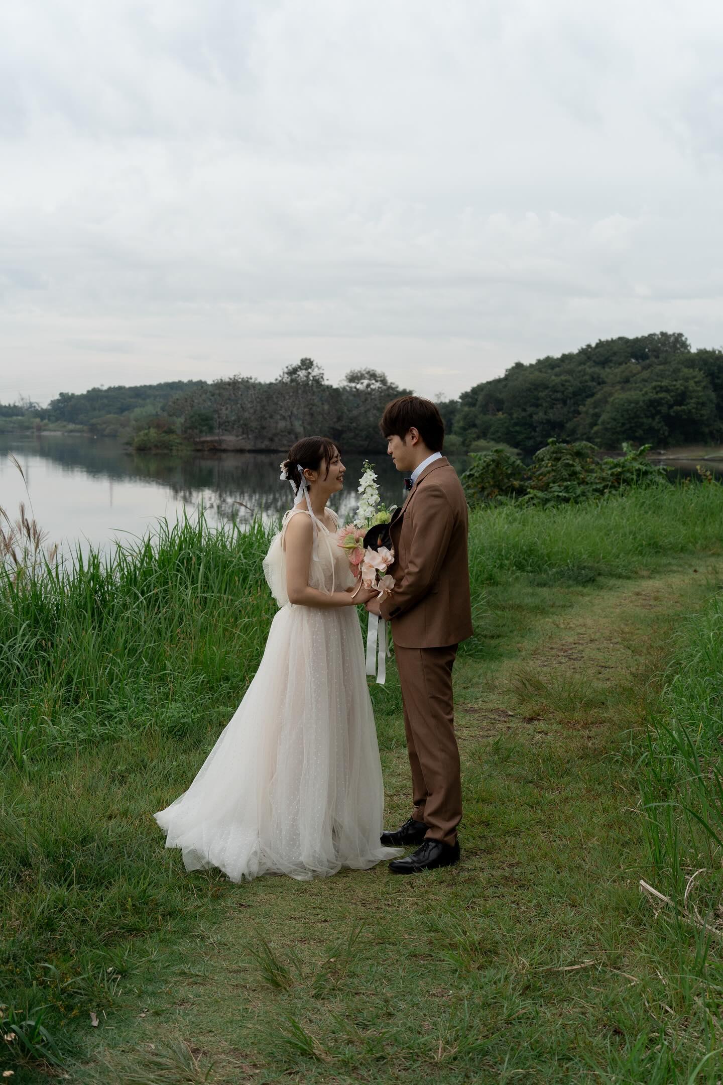 実例写真！ウエディングドレス キャミソール 編み上げ プリーツドレス 前撮り