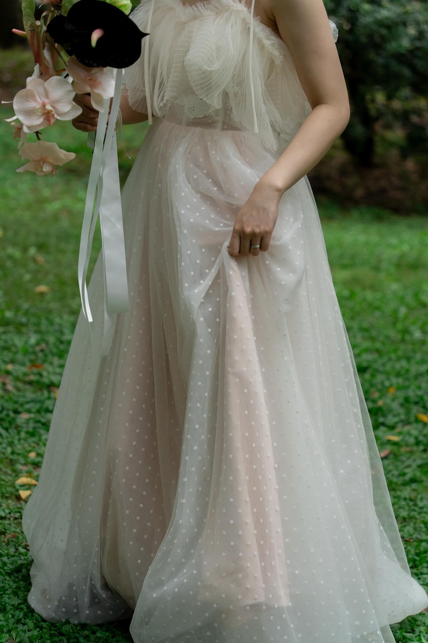 実例写真！ウエディングドレス キャミソール 編み上げ プリーツドレス 前撮り