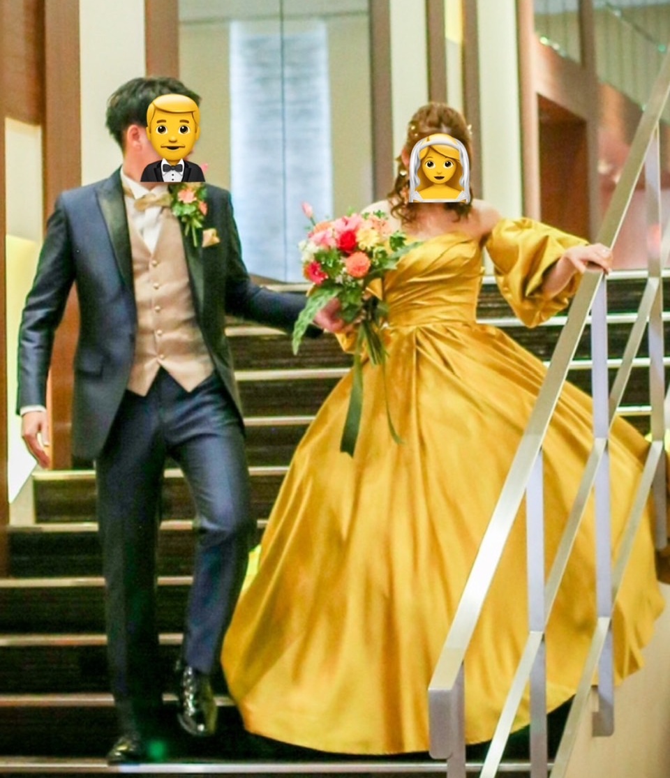 実例写真！3waysマスタードイエローカラードレス　取り外しパフスリーブ　　スッキリバックリボン 　トレーン