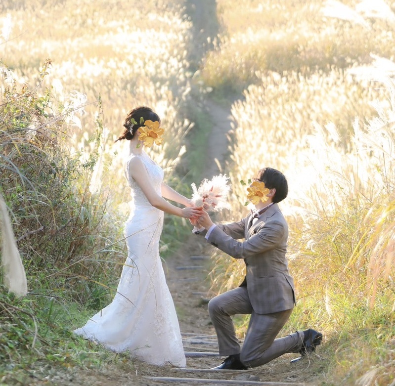 実例写真！ウェディングドレス マーメイドライン 贅沢な総レース 可愛い 結婚式 前撮り