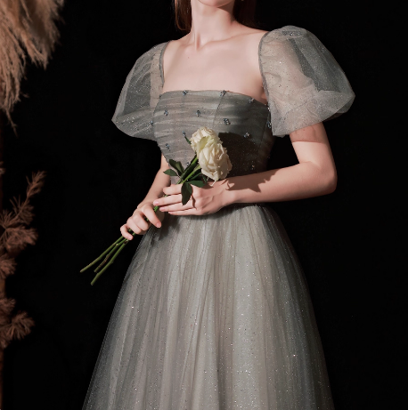 カラードレス グレー キラキラチュール ベアトップ パフスリーブ グリッタードレス Aライン 音楽会/発表会