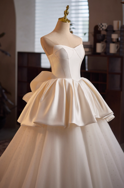 フランス風 ウェディングドレス ベアトップ プリンセスライン リボン 結婚式/披露宴 大人っぽい