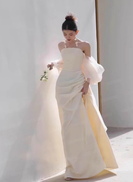 ウエディングドレス ベアトップ ドロップショルダー 編み上げ 結婚式 抜群のおしゃれ見え