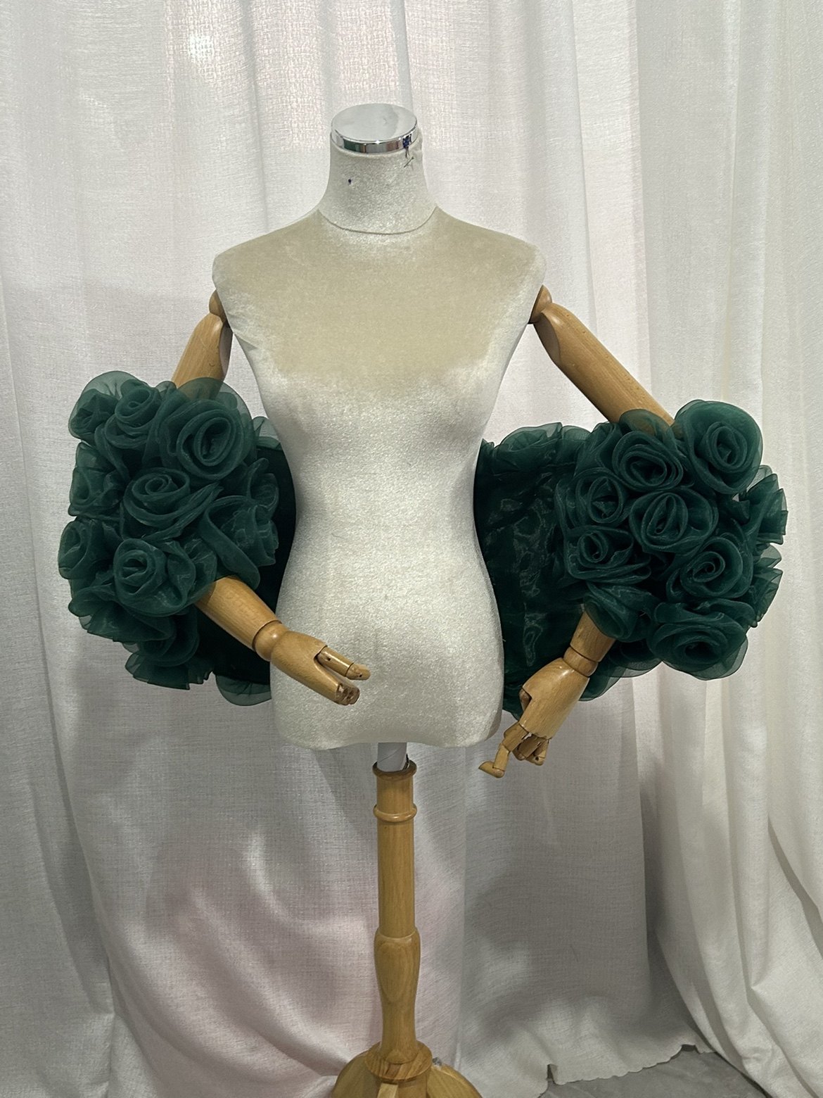 カラードレス グリーン ポンチョ バラトレーン 上質オーガンジー ブライダル 結婚式 前撮り