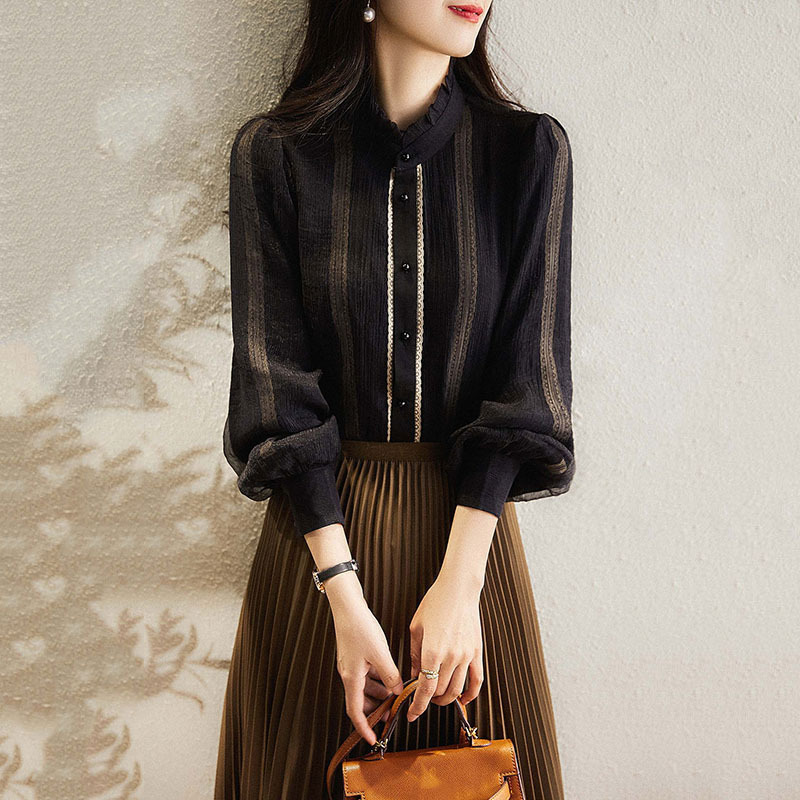 法式木耳蕾絲邊小立領長袖襯衫