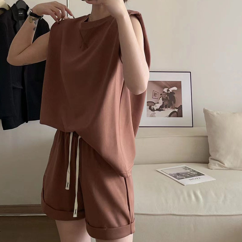 夏季簡約顯瘦墊肩無袖短褲時尚休閒套裝