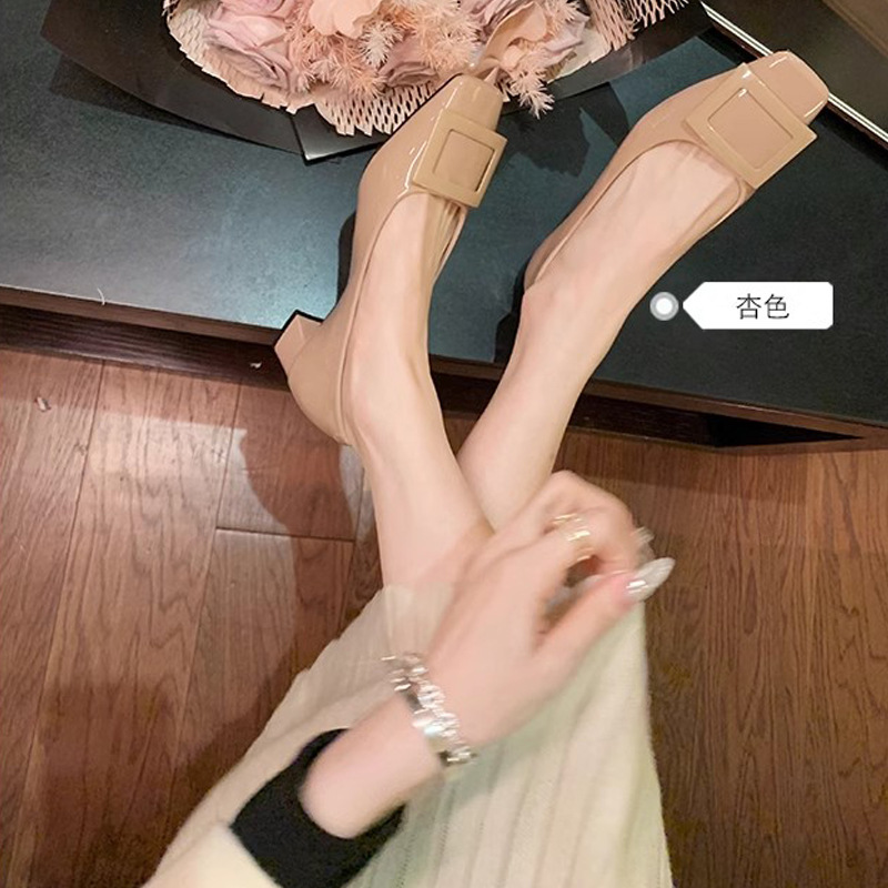 經典方扣通勤粗跟優雅氣質單鞋