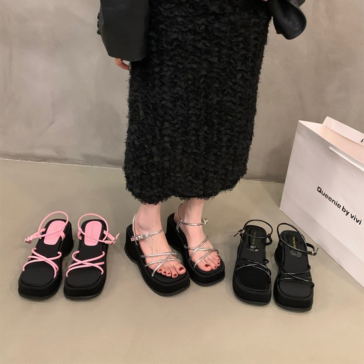 精緻高級感厚底增高鬆糕鞋涼鞋