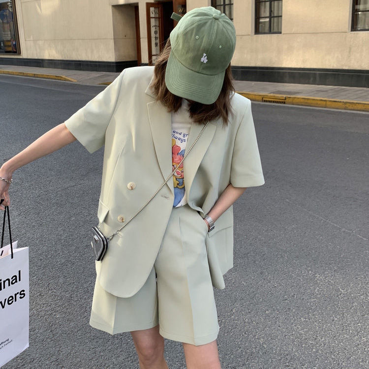 春夏薄款休閒寬鬆短袖西裝短褲套裝