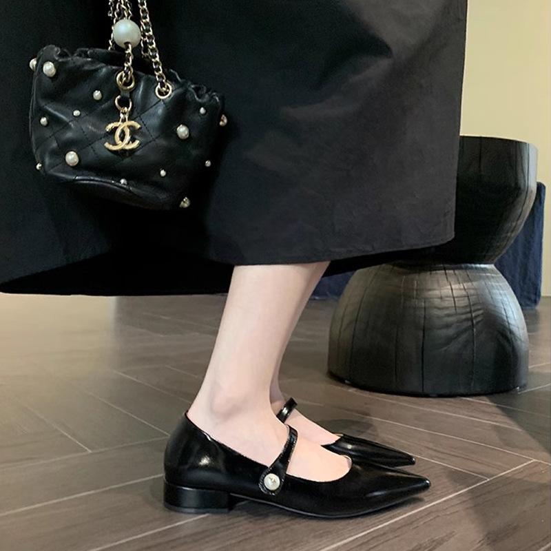 春季新款法式復古尖頭粗跟單鞋瑪麗珍鞋