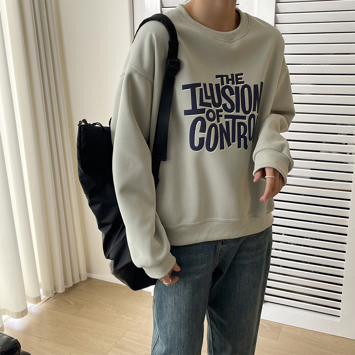 慵懶圓領字母印花寬鬆顯瘦休閒衛衣