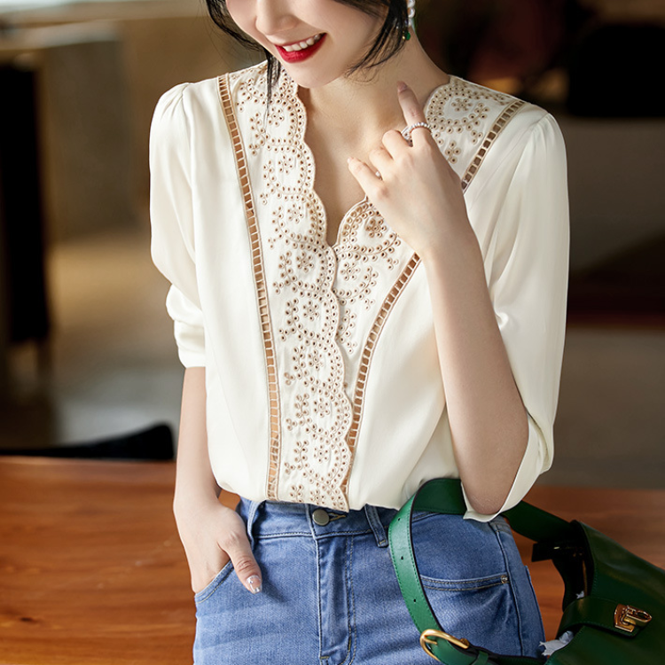 法式複古宮廷風重工刺繡襯衣